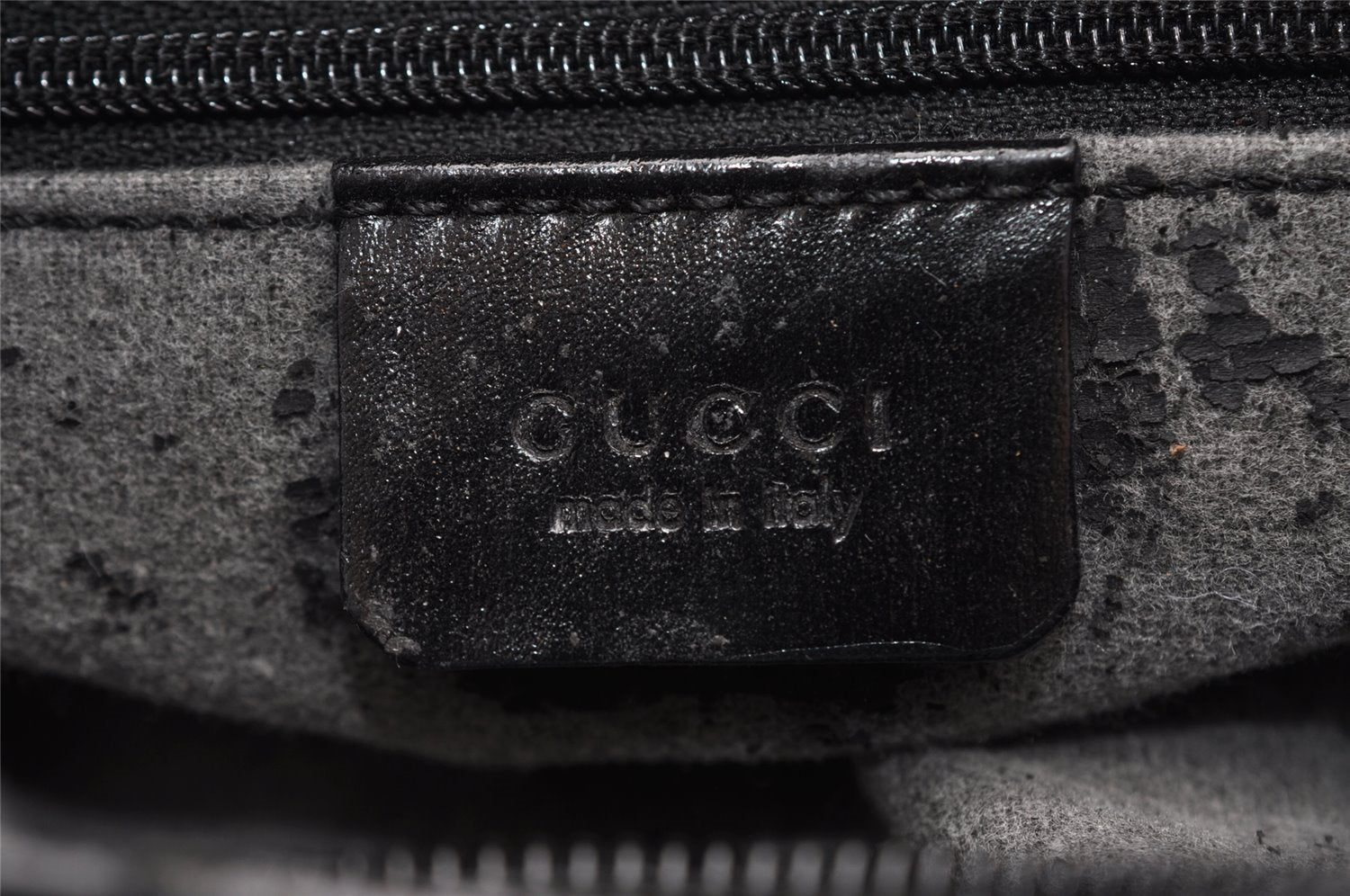 Authentic GUCCI Bamboo Shoulder Hand Bag Purse GG Suede 0013007 Black 0933I