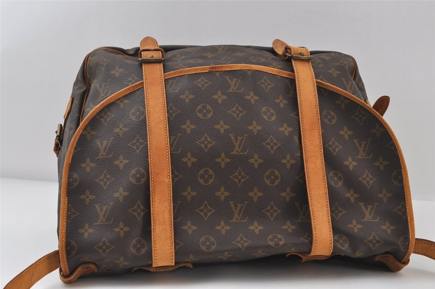 Authentic Louis Vuitton Monogram Saumur 43 Shoulder Cross Bag M42252 LV 0933J