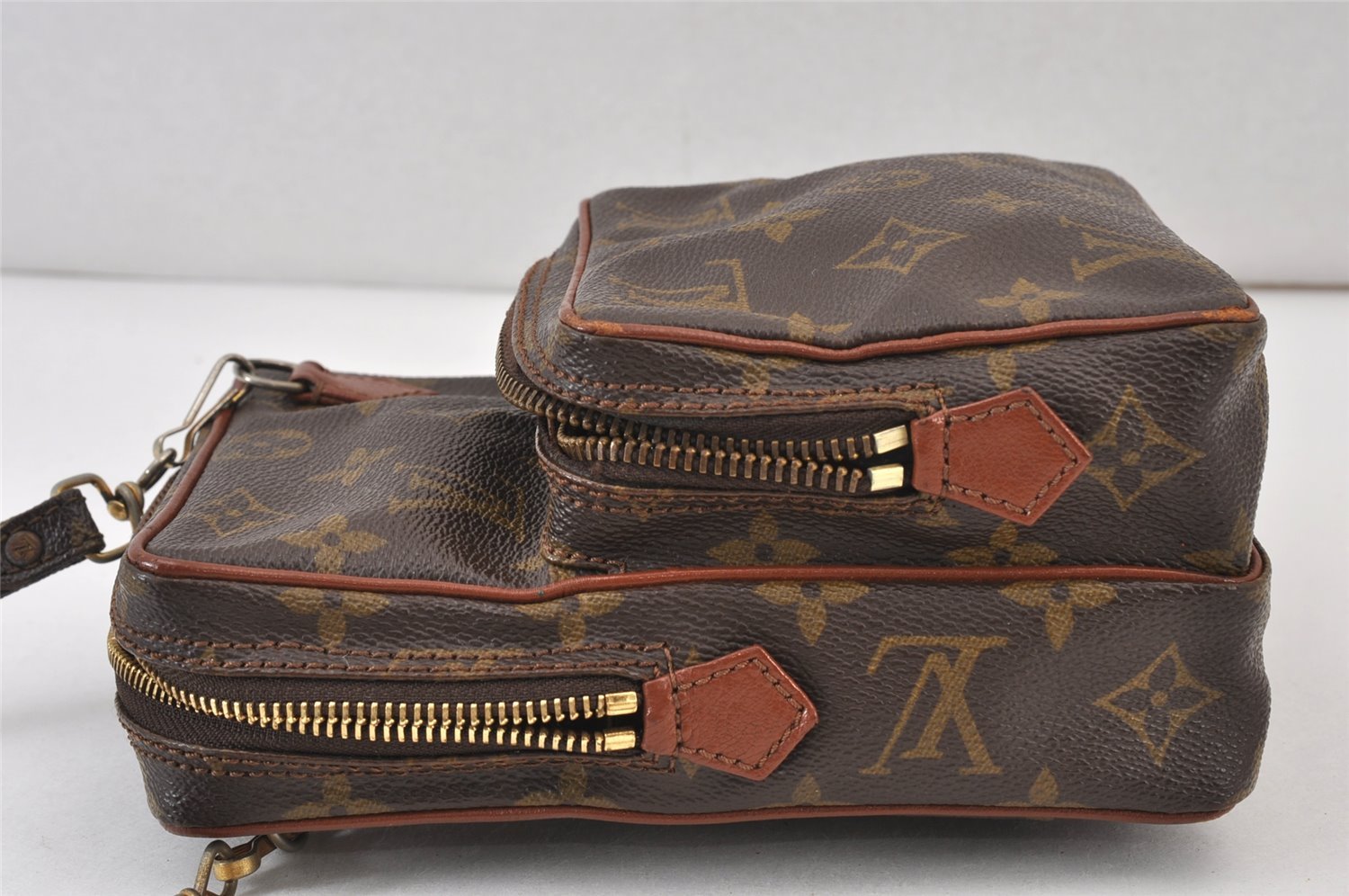 Authentic Louis Vuitton Monogram Amazone Shoulder Cross Bag Old Model Junk 0935K