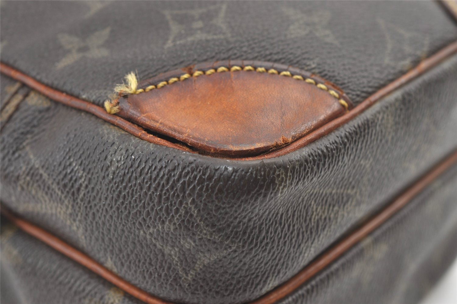 Authentic Louis Vuitton Monogram Amazone Shoulder Cross Body Bag M45236 LV 0936K