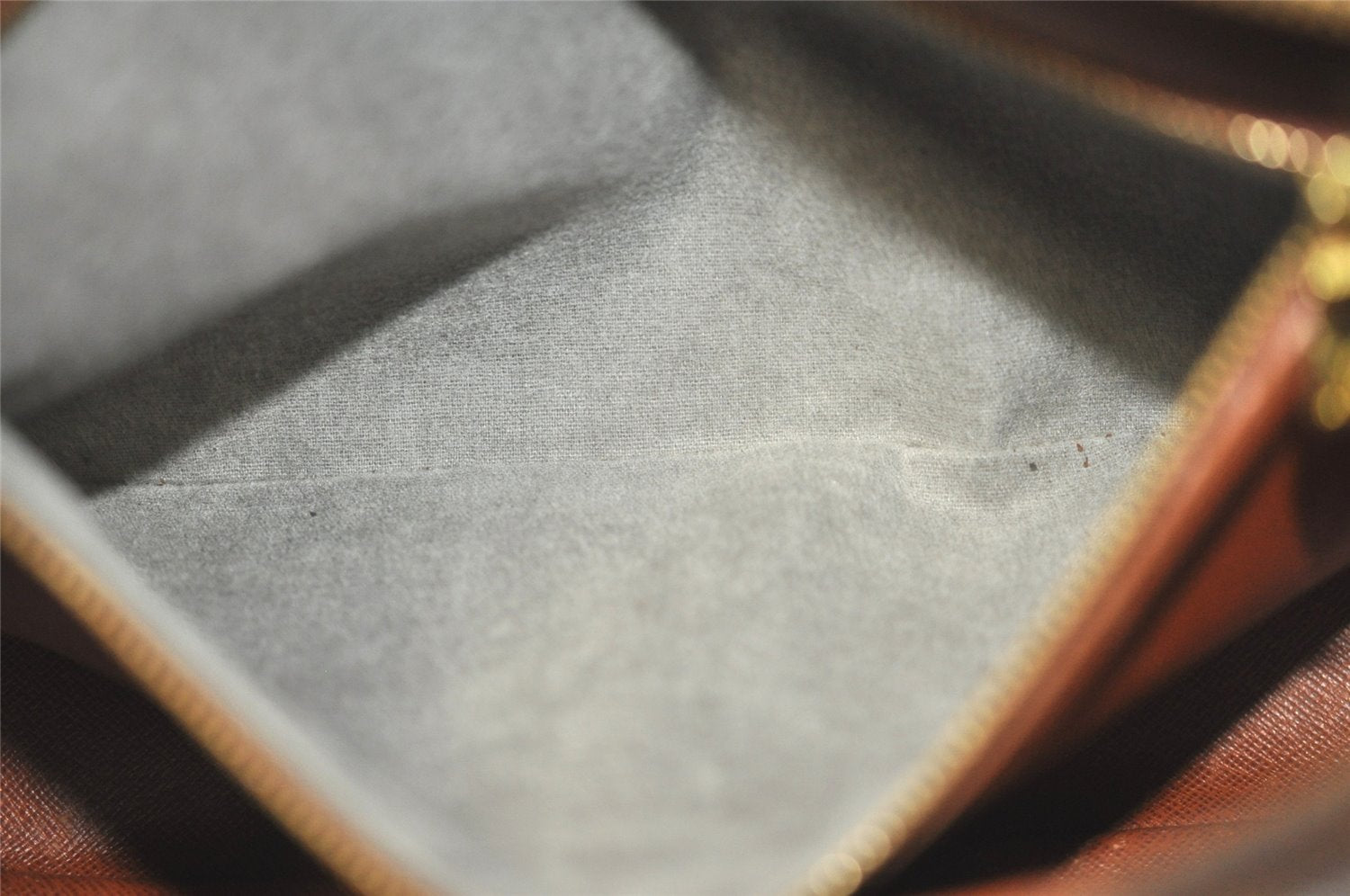 Authentic Louis Vuitton Monogram Nile Shoulder Cross Body Bag M45244 LV 0937I