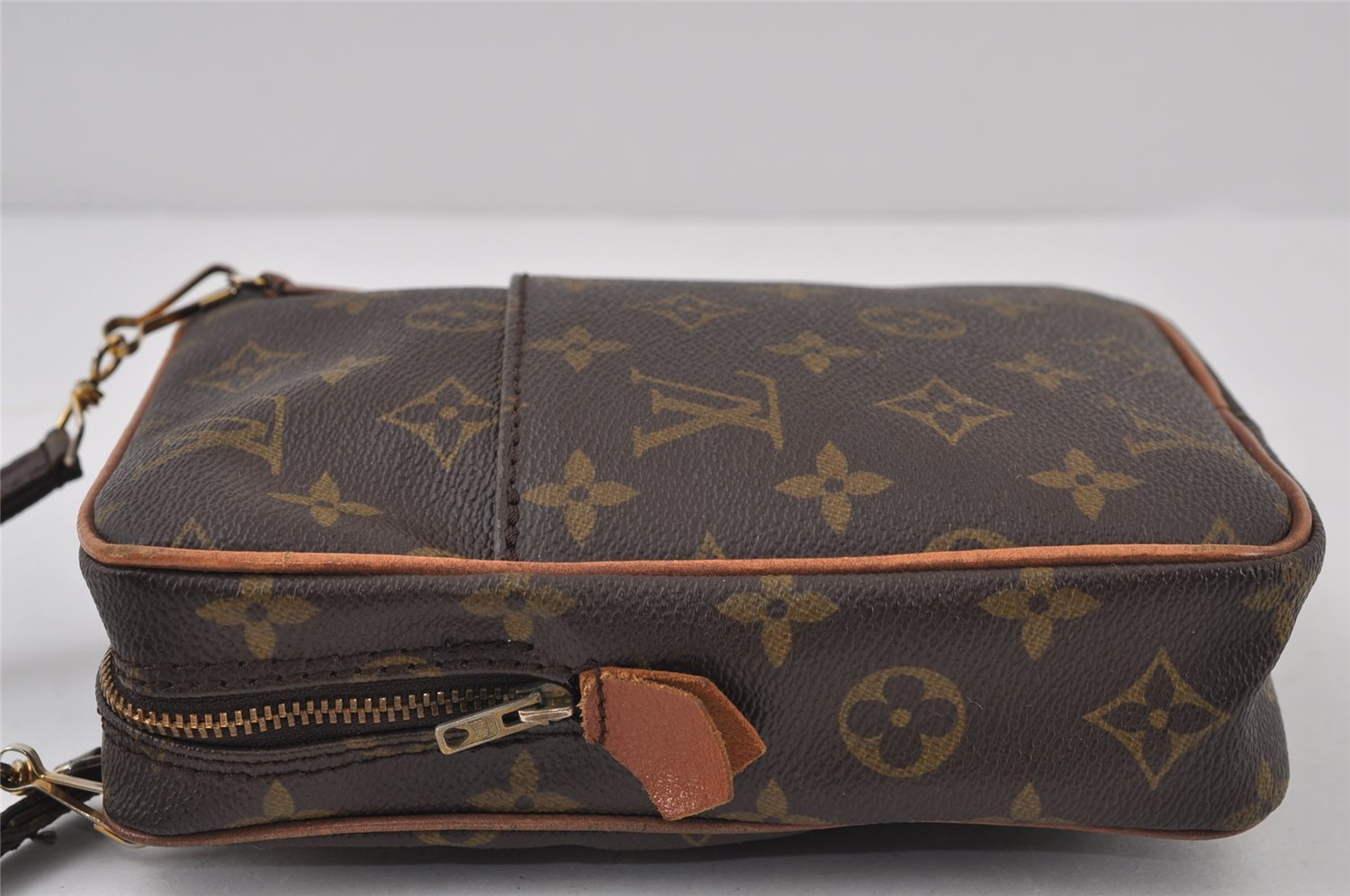 Authentic Louis Vuitton Monogram Danube Shoulder Cross Bag Old Model LV 0937J