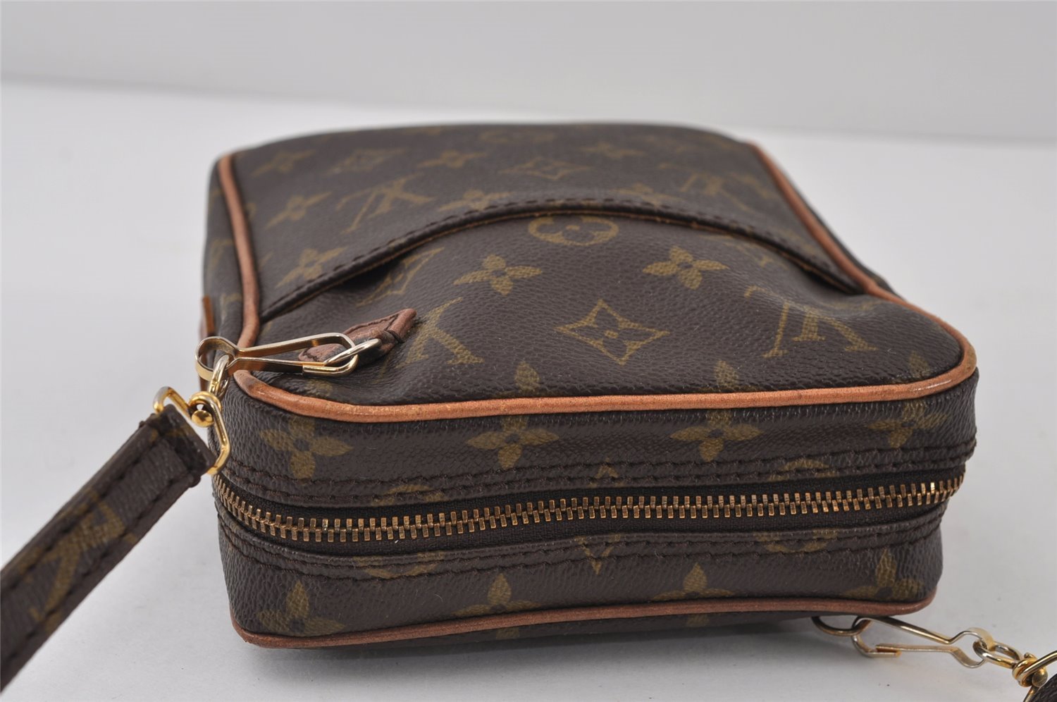 Authentic Louis Vuitton Monogram Danube Shoulder Cross Bag Old Model LV 0937J