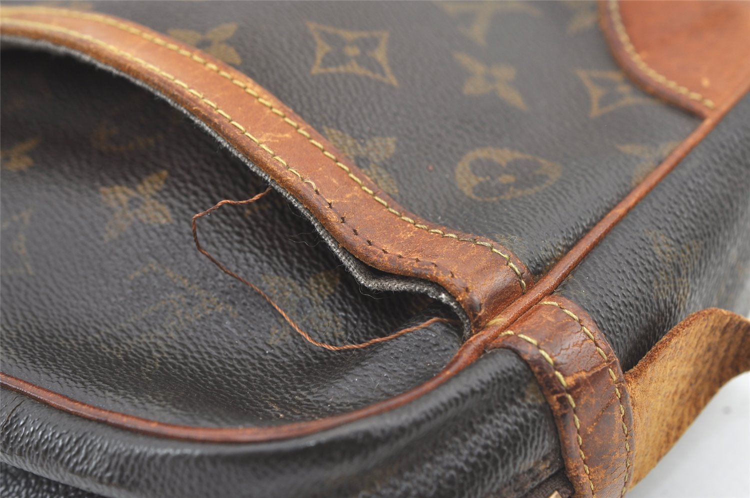 Authentic Louis Vuitton Monogram Compiegne 28 Clutch Hand Bag M51845 Junk 0937K