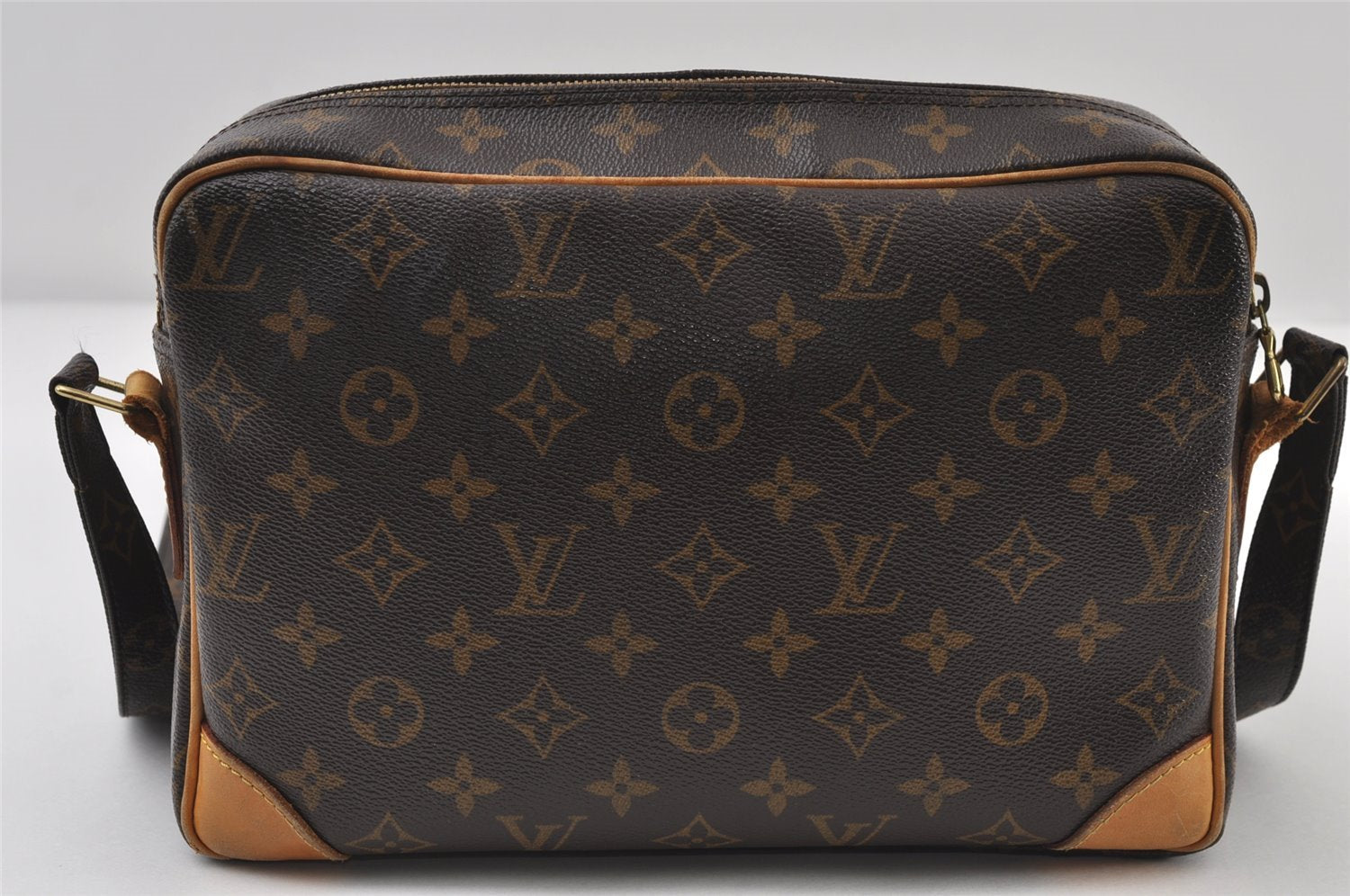 Authentic Louis Vuitton Monogram Nile Shoulder Cross Body Bag M45244 LV 0938J