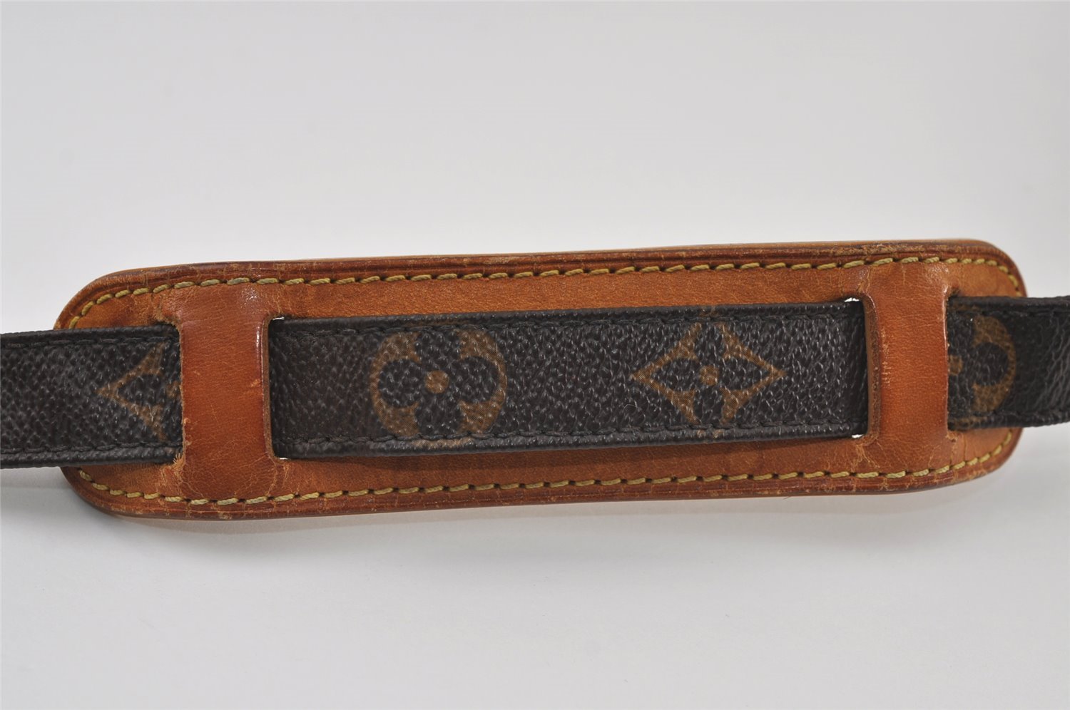 Authentic Louis Vuitton Monogram Nile Shoulder Cross Body Bag M45244 LV 0938J