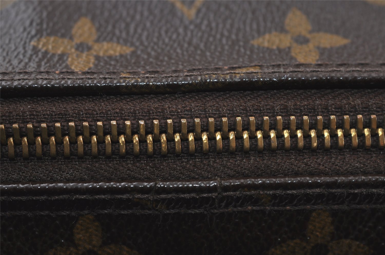 Authentic Louis Vuitton Monogram Nile Shoulder Cross Body Bag M45244 LV 0938J