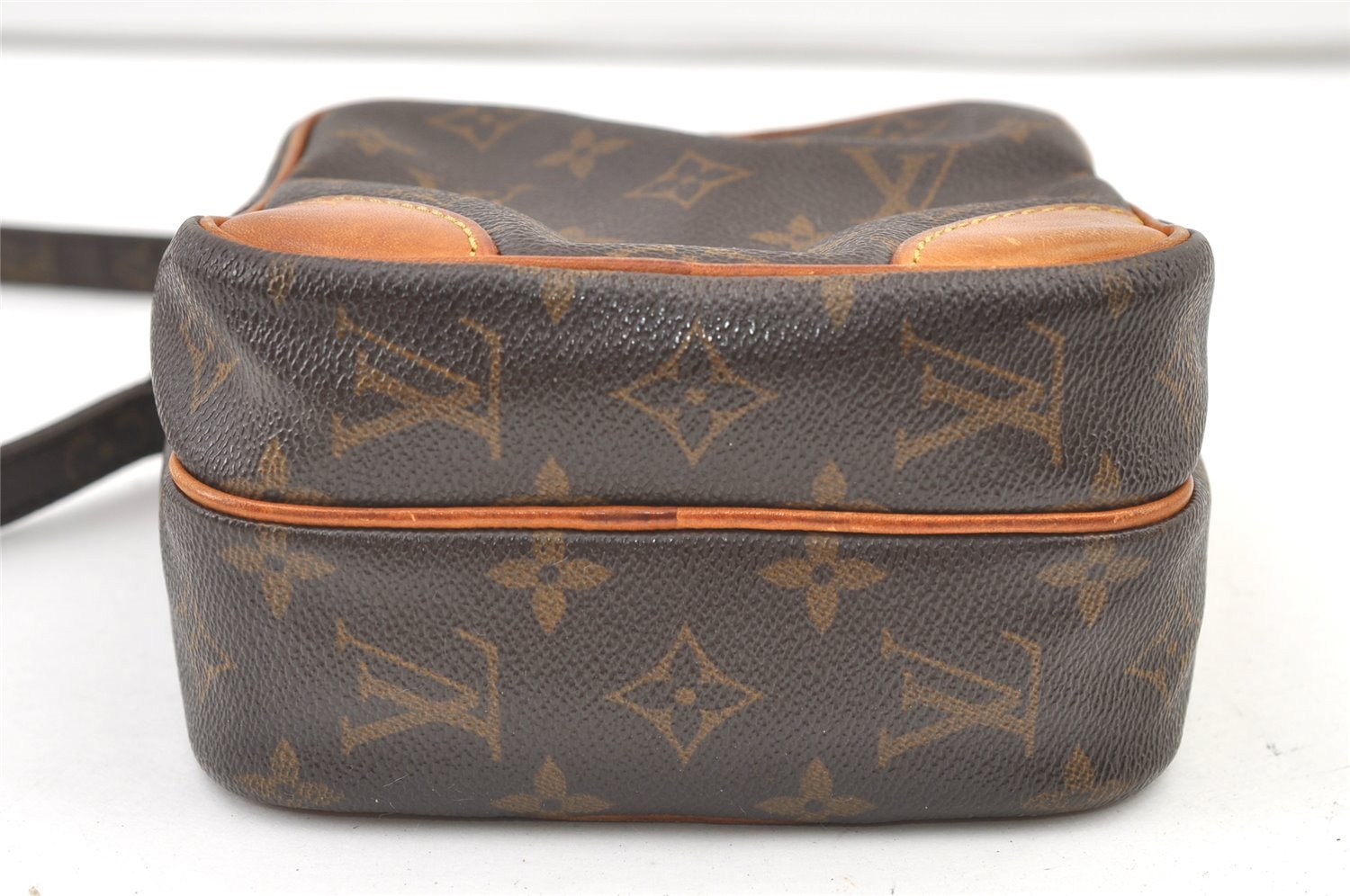 Authentic Louis Vuitton Monogram Amazone Shoulder Cross Bag M45236 Junk 0938K