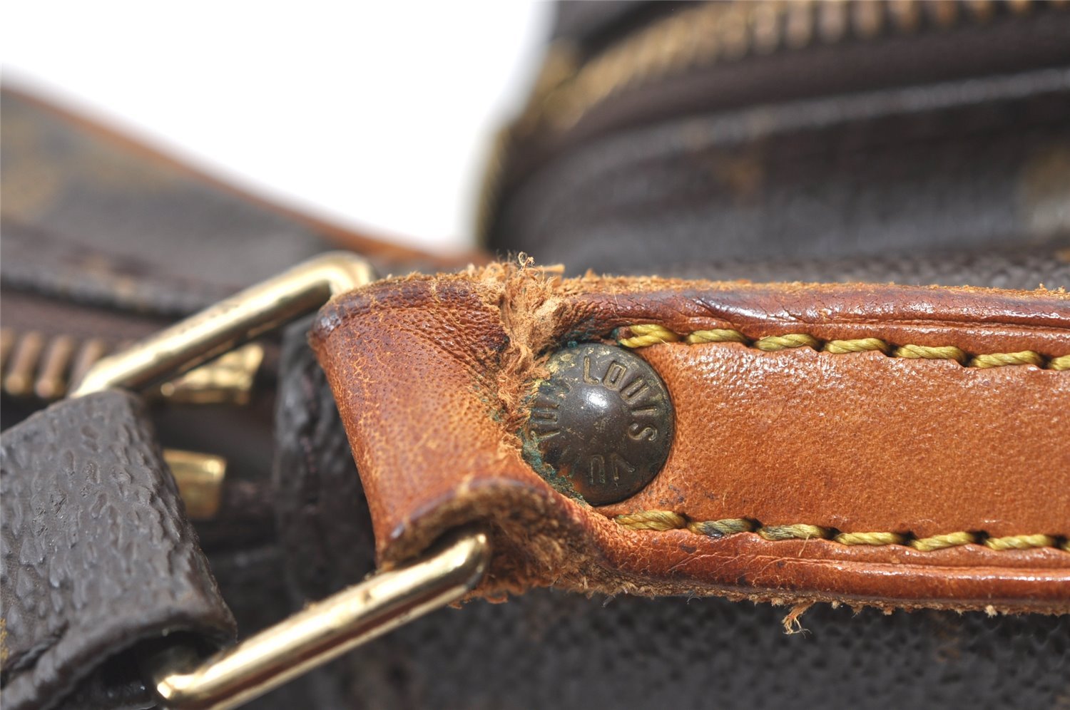 Authentic Louis Vuitton Monogram Amazone Shoulder Cross Bag M45236 Junk 0938K