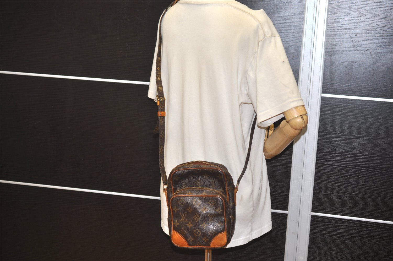 Authentic Louis Vuitton Monogram Amazone Shoulder Cross Bag M45236 Junk 0938K