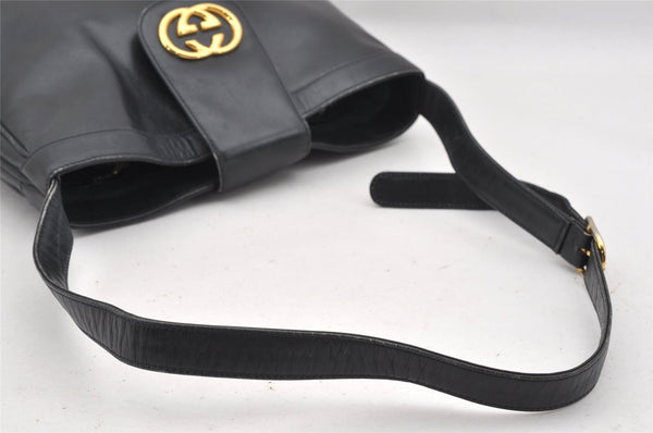 Authentic GUCCI Vintage Shoulder Bag Purse Leather Navy 0939J