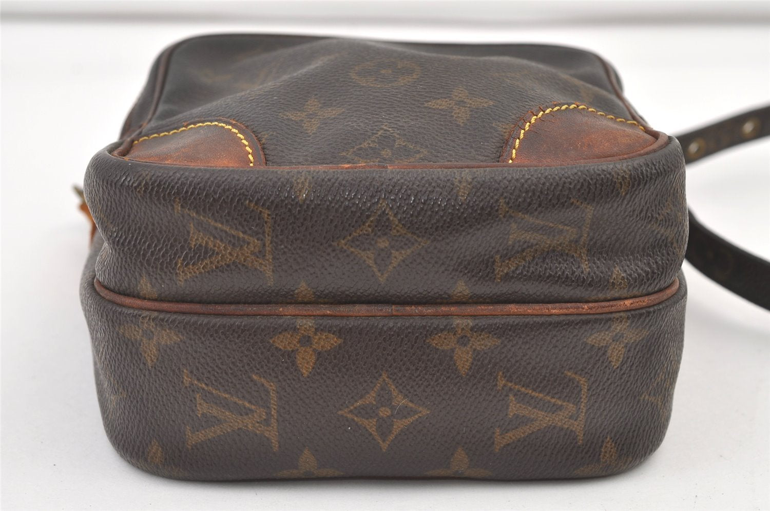 Authentic Louis Vuitton Monogram Amazone Shoulder Cross Bag M45236 Junk 0939K