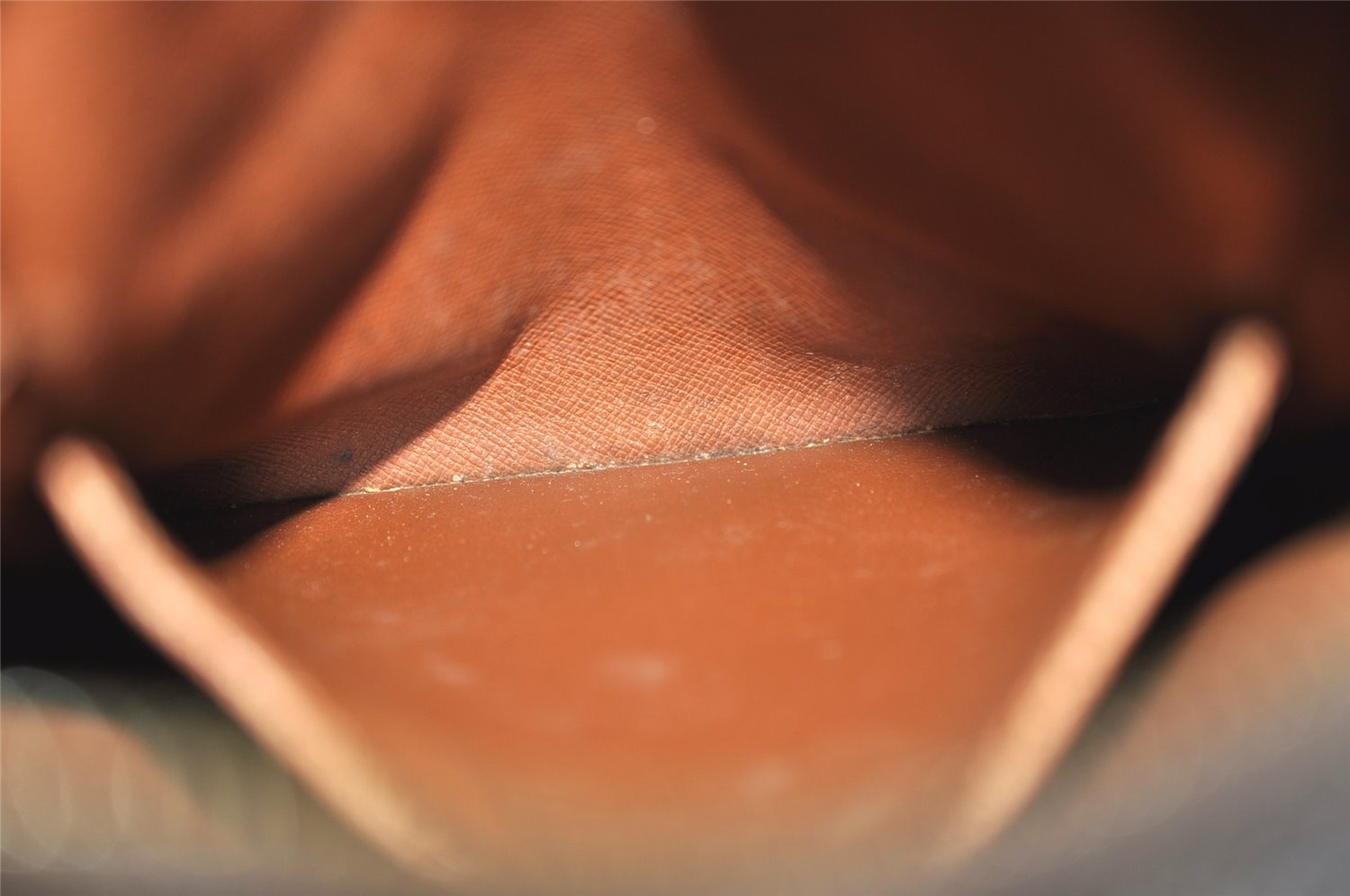 Authentic Louis Vuitton Monogram Amazone Shoulder Cross Bag M45236 Junk 0939K