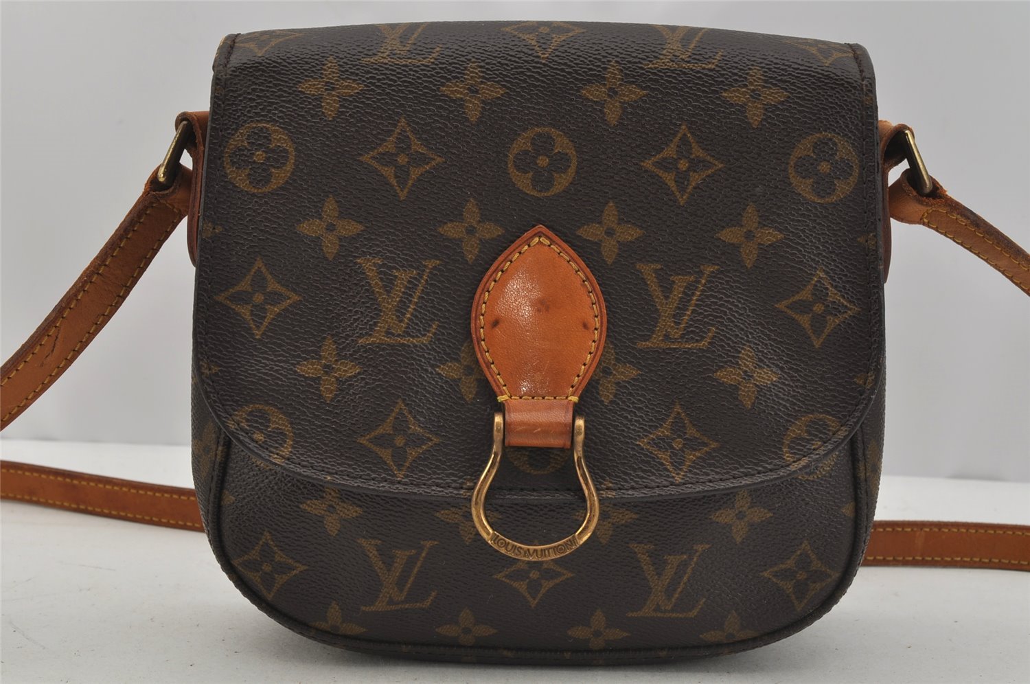 Authentic Louis Vuitton Monogram Saint Cloud MM M51243 Shoulder Cross Bag 0940J