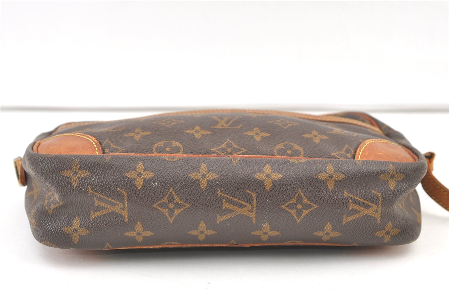 Authentic Louis Vuitton Monogram Trocadero 27 Shoulder Bag M51274 Junk 0940K