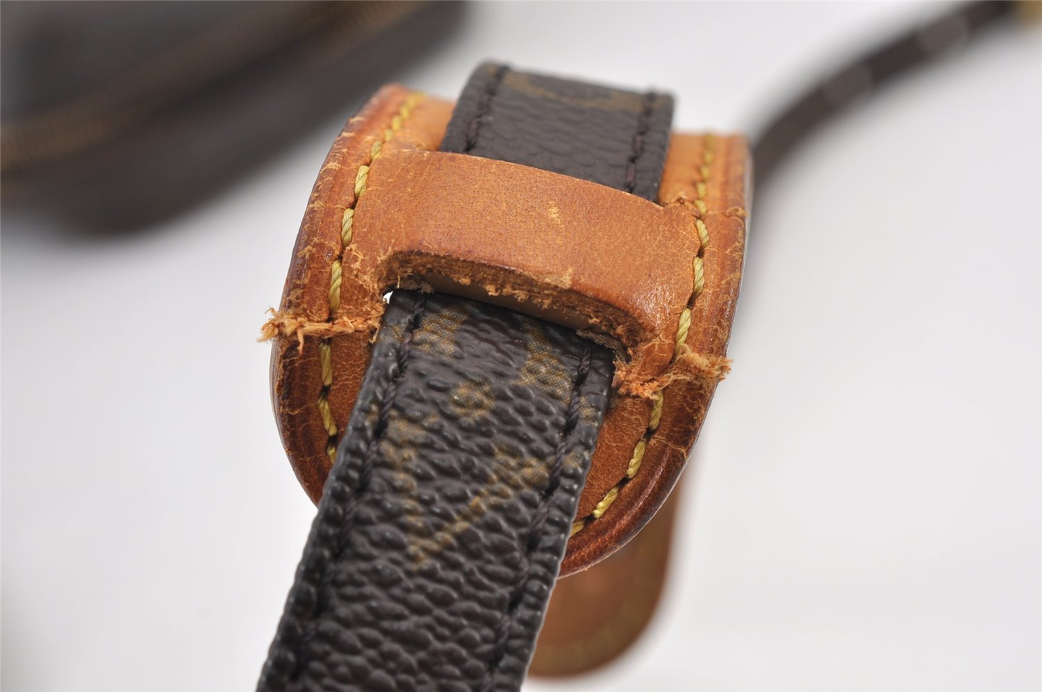 Authentic Louis Vuitton Monogram Amazone Shoulder Cross Bag M45236 Junk 0941K