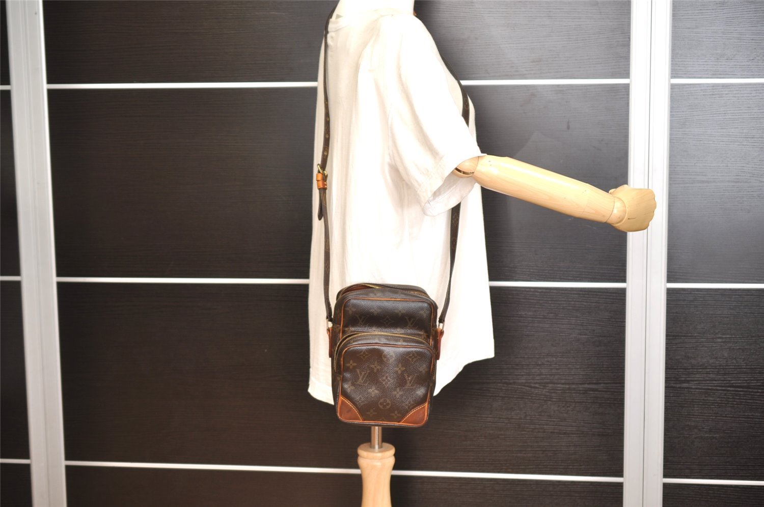 Authentic Louis Vuitton Monogram Amazone Shoulder Cross Bag M45236 Junk 0941K