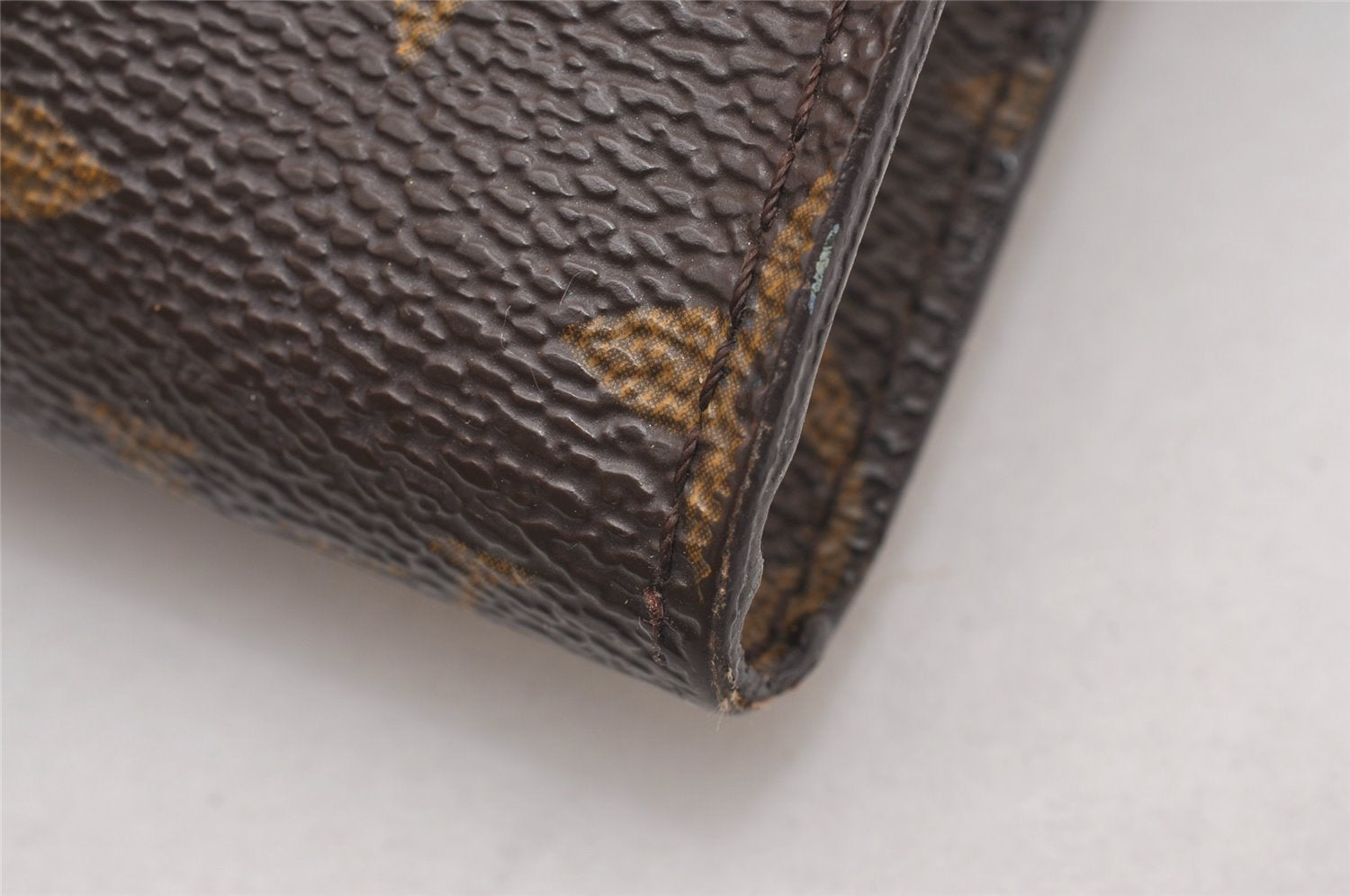 Authentic Louis Vuitton Monogram Pouch For Bucket GM LV Junk 0945J