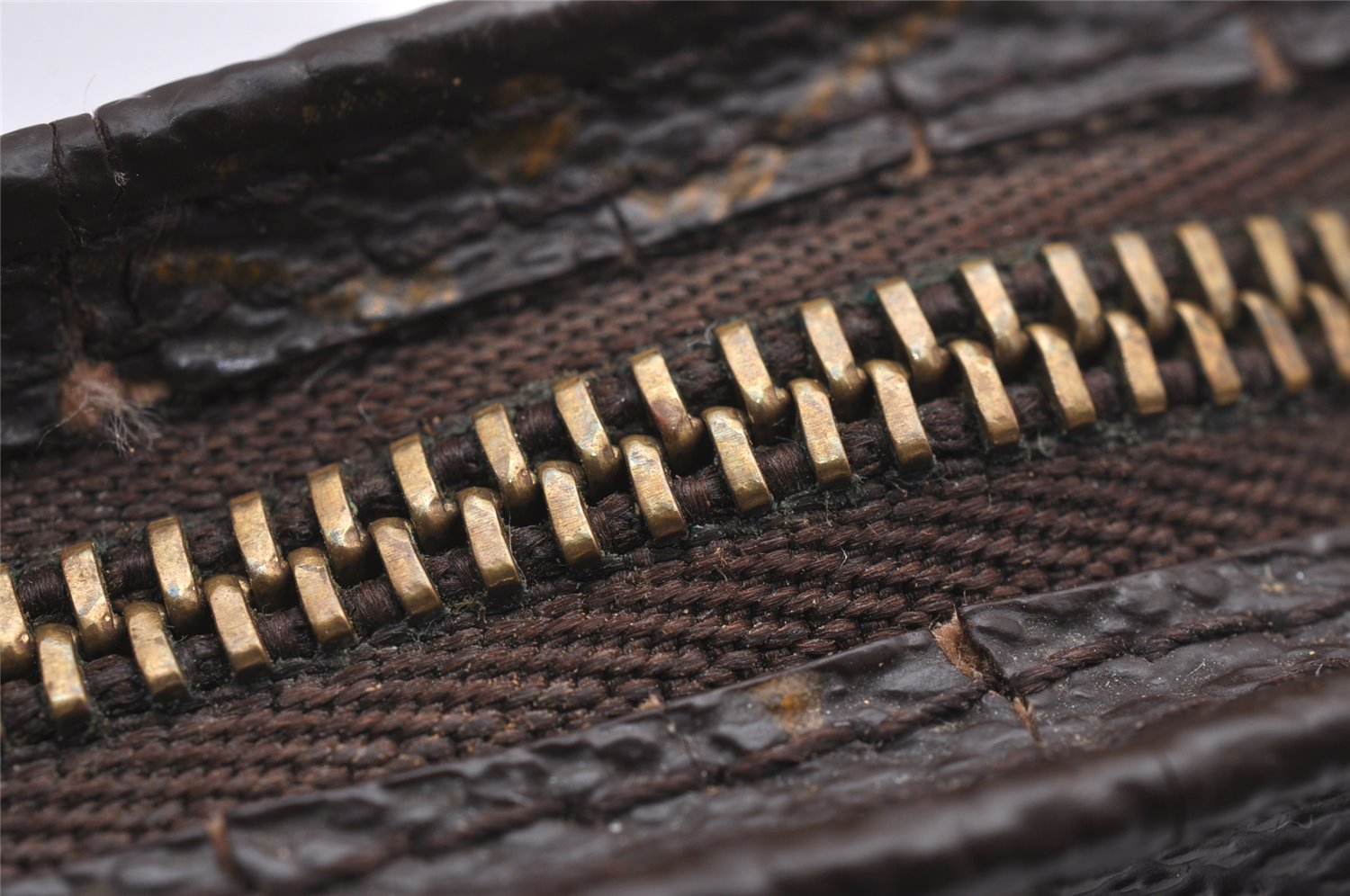 Authentic Louis Vuitton Monogram Pouch For Bucket GM LV Junk 0945J