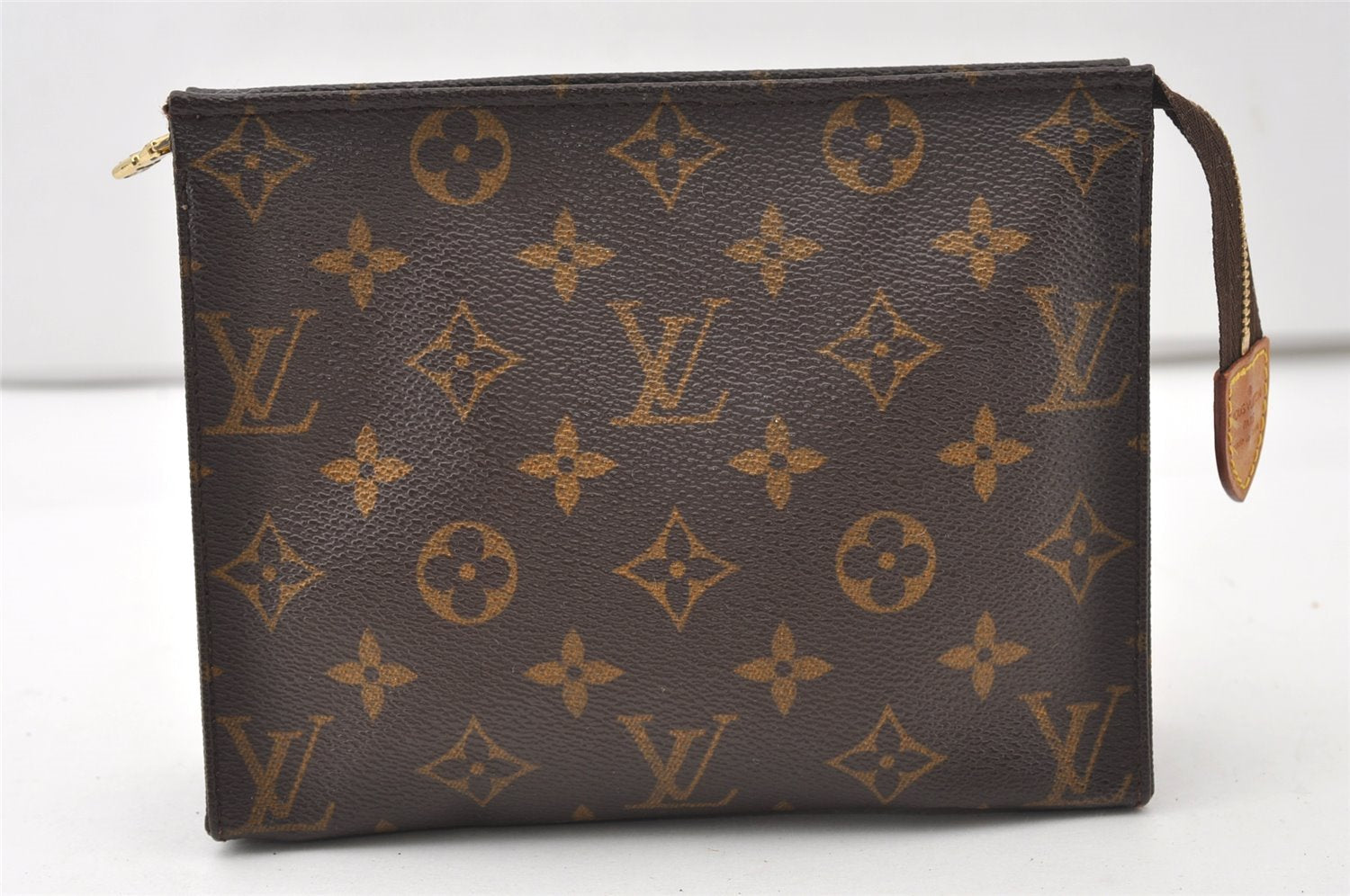 Authentic Louis Vuitton Monogram Poche Toilette 19 M47544 Cosmetics Pouch 0947J