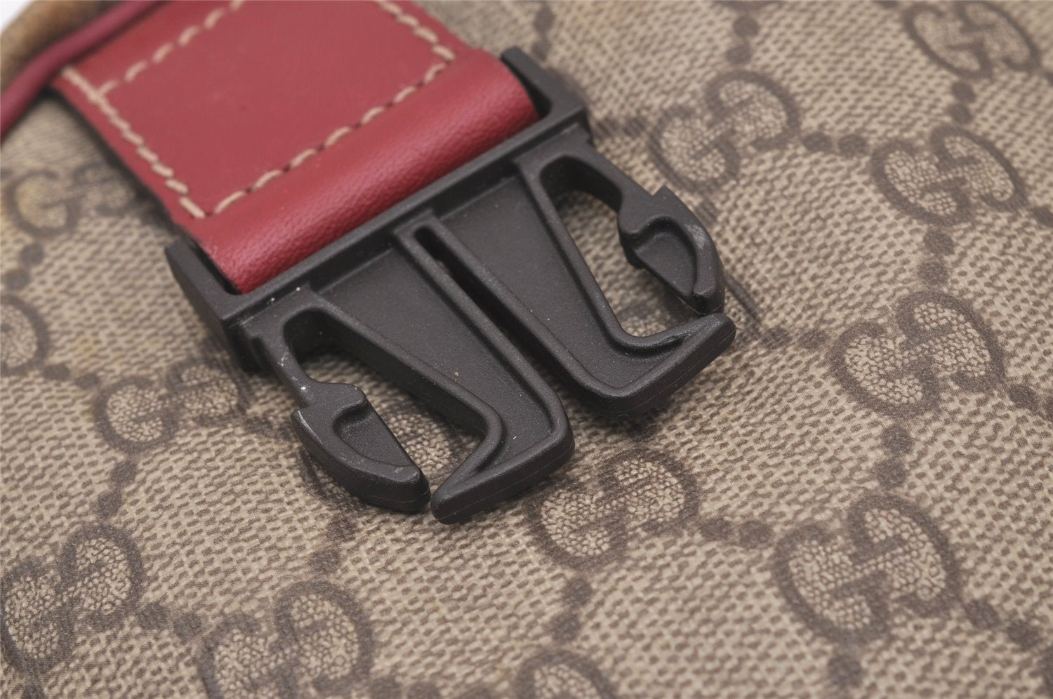 Authentic GUCCI Shoulder Cross Body Bag GG PVC Leather 201732 Brown 0948I