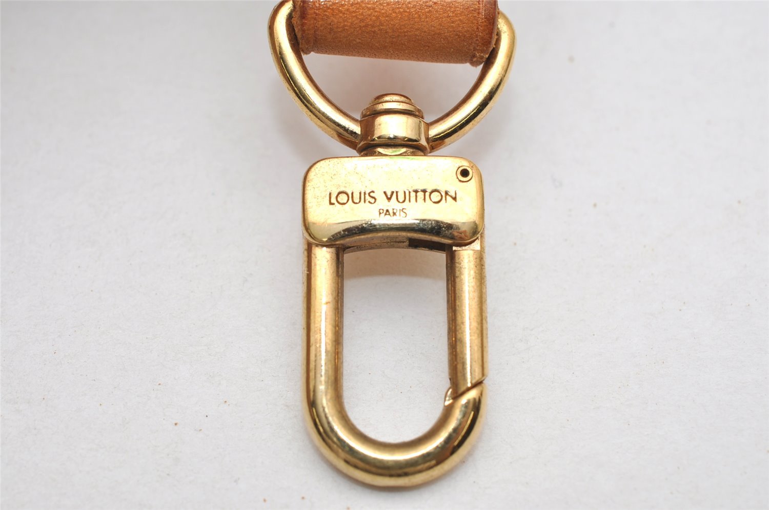 Authentic Louis Vuitton Leather Shoulder Strap Beige 33.9-40.9