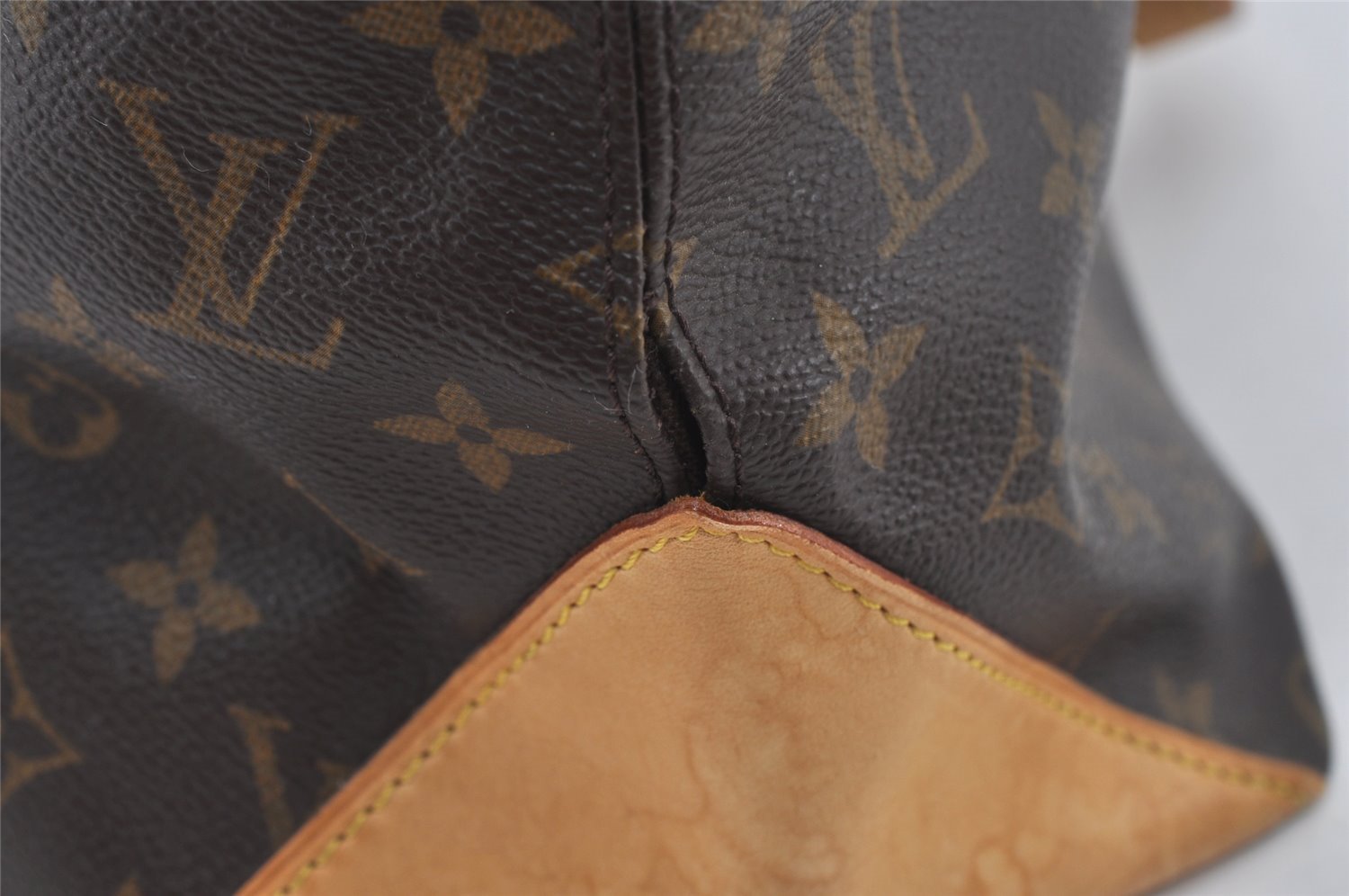 Authentic Louis Vuitton Monogram Cabas Mezzo Shoulder Tote Bag M51151 LV 0950J