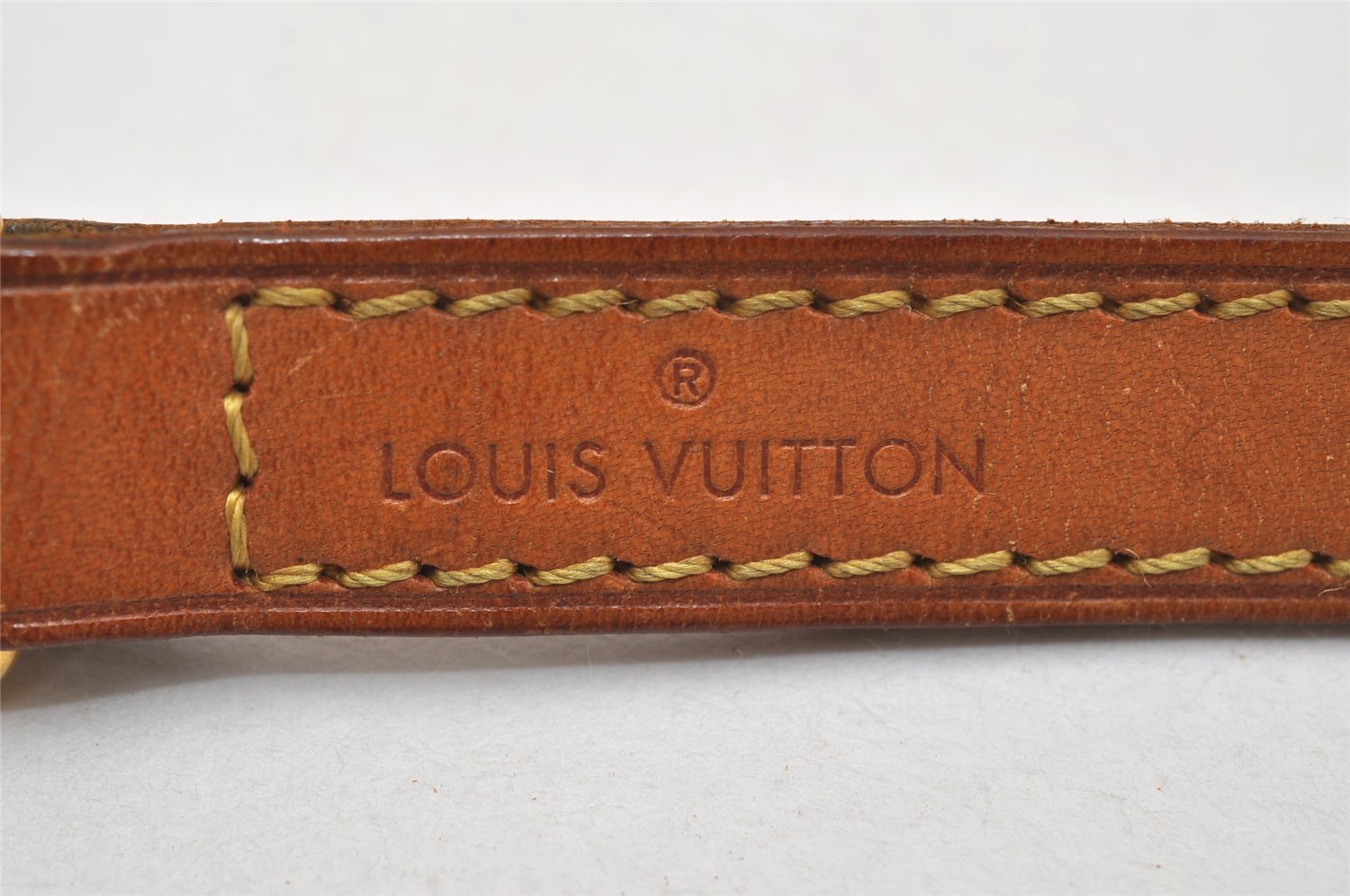 Authentic Louis Vuitton Leather Shoulder Strap Beige 40