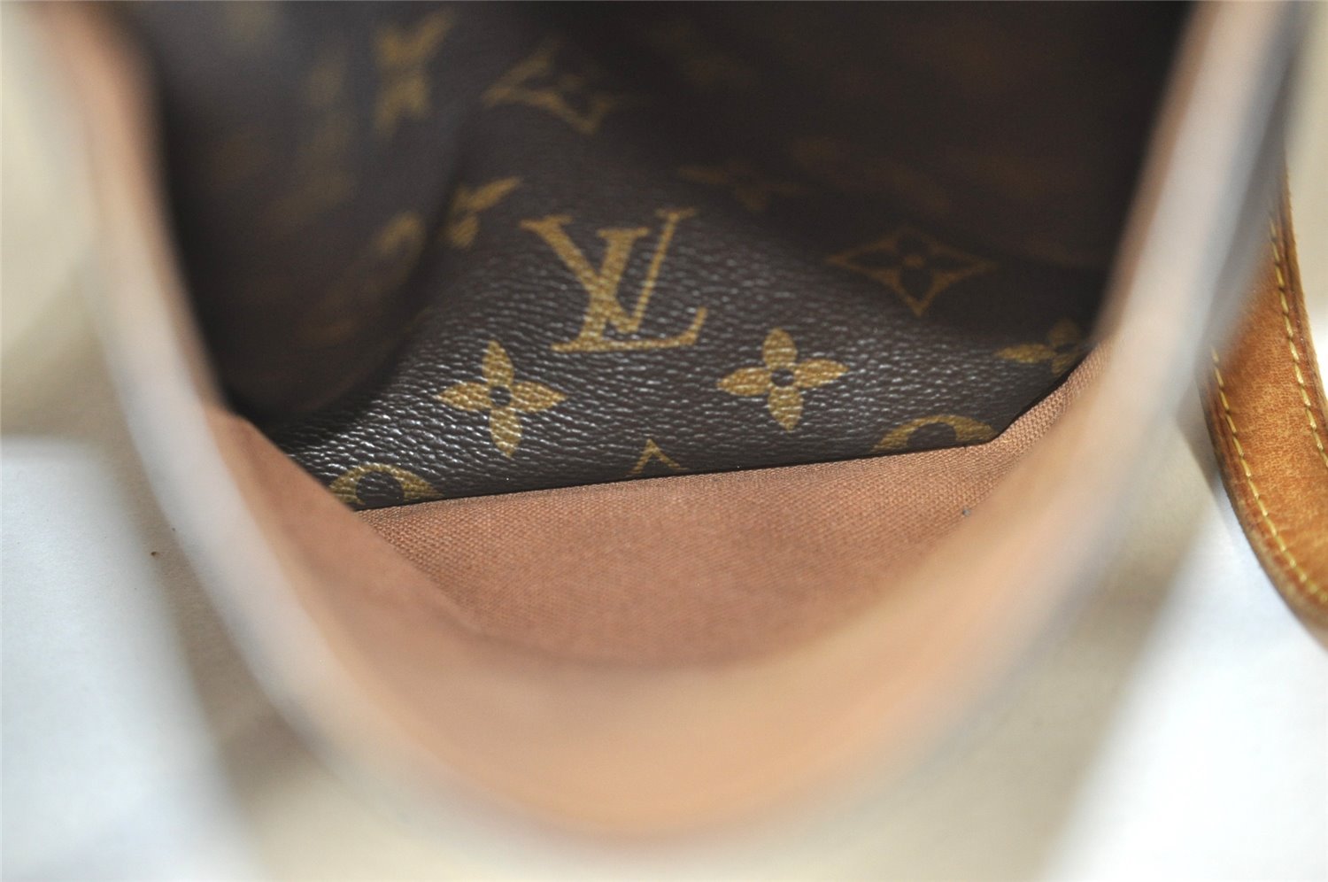 Authentic Louis Vuitton Monogram Totally PM Shoulder Tote Bag M56688 LV 0954I