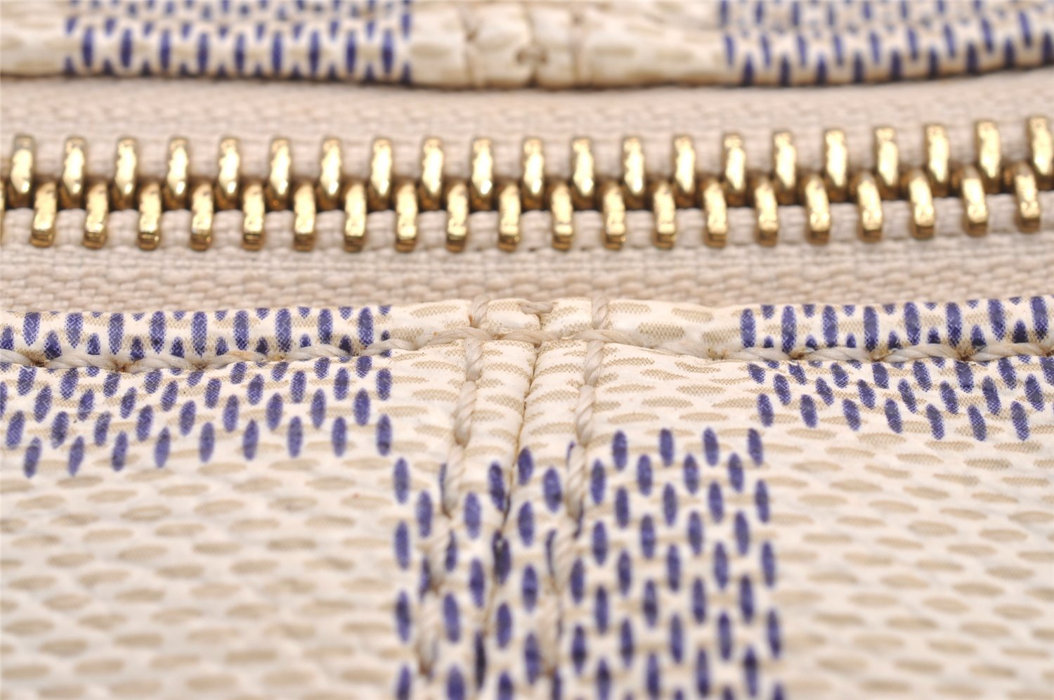 Authentic Louis Vuitton Damier Azur Totally PM Tote Bag White N41280 LV 0956J