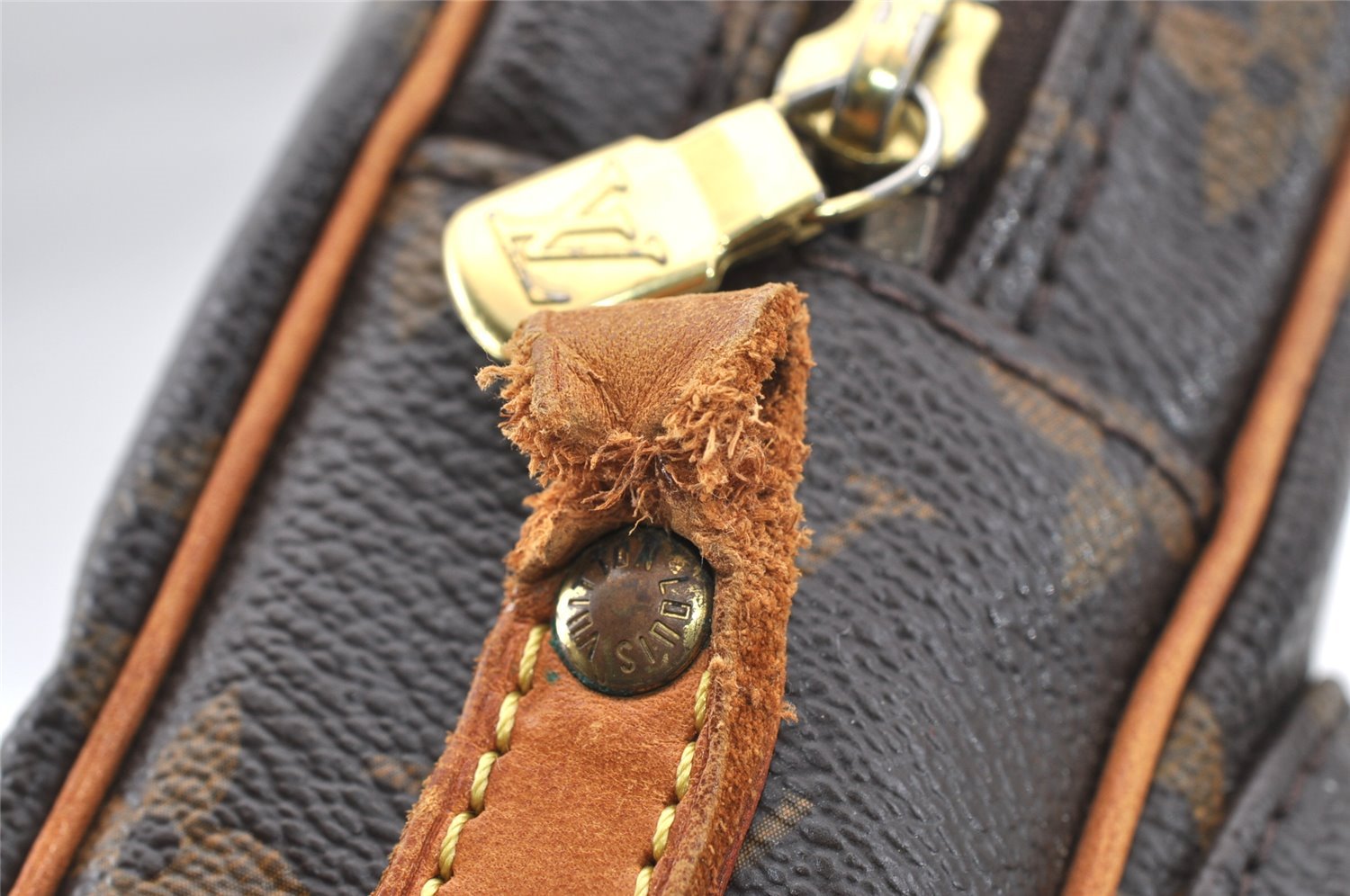 Authentic Louis Vuitton Monogram Amazone Shoulder Cross Bag M45236 Junk 0957J