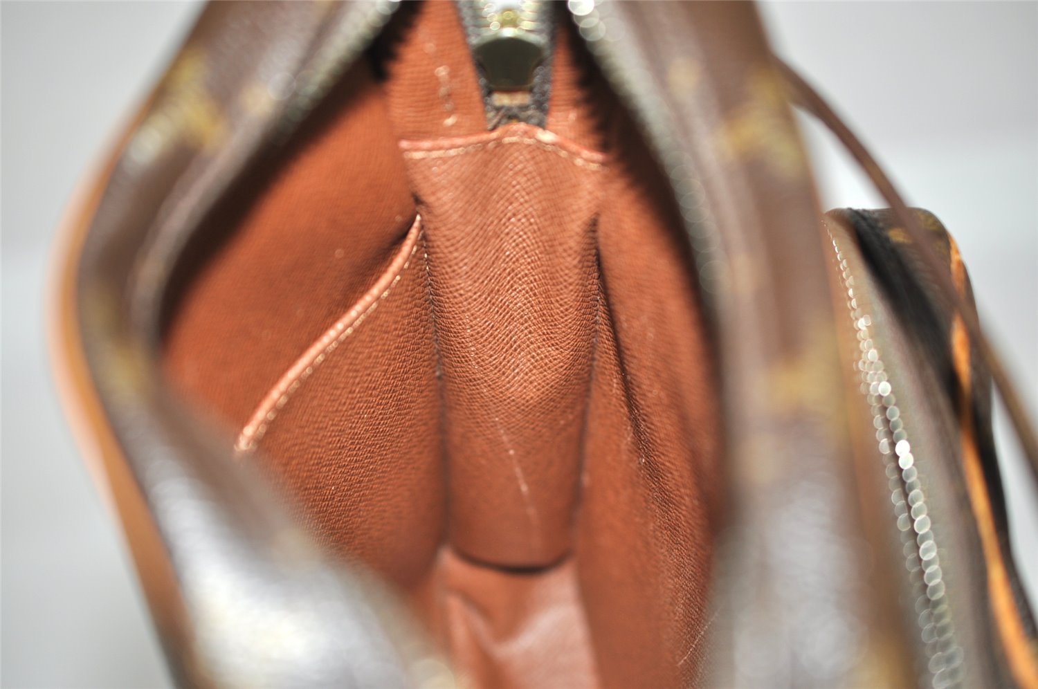 Authentic Louis Vuitton Monogram Amazone Shoulder Cross Bag M45236 Junk 0957J