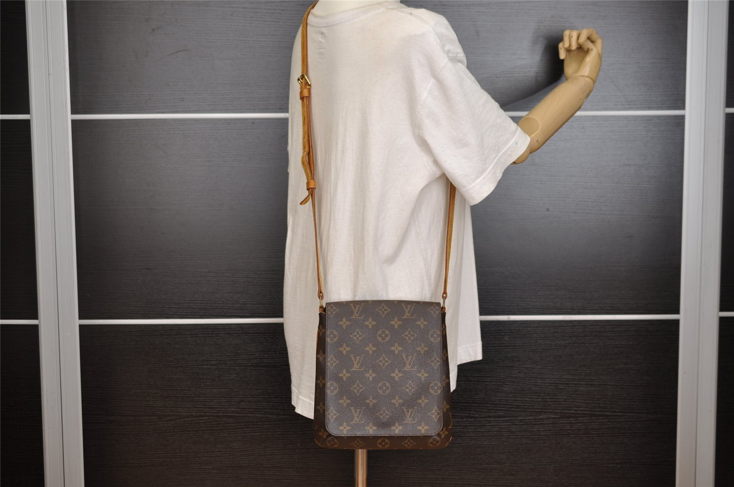 Auth Louis Vuitton Monogram Musette Salsa M51387 Long Shoulder Cross Bag 0959J