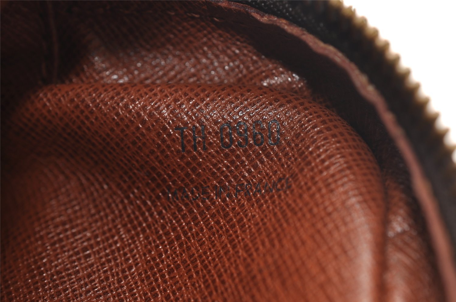 Authentic Louis Vuitton Monogram Amazone Shoulder Cross Body Bag M45236 LV 0960I