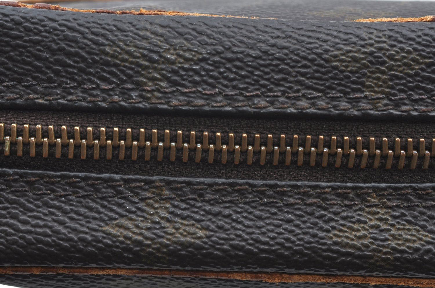 Authentic Louis Vuitton Monogram Danube Shoulder Cross Bag M45266 Junk 0967I