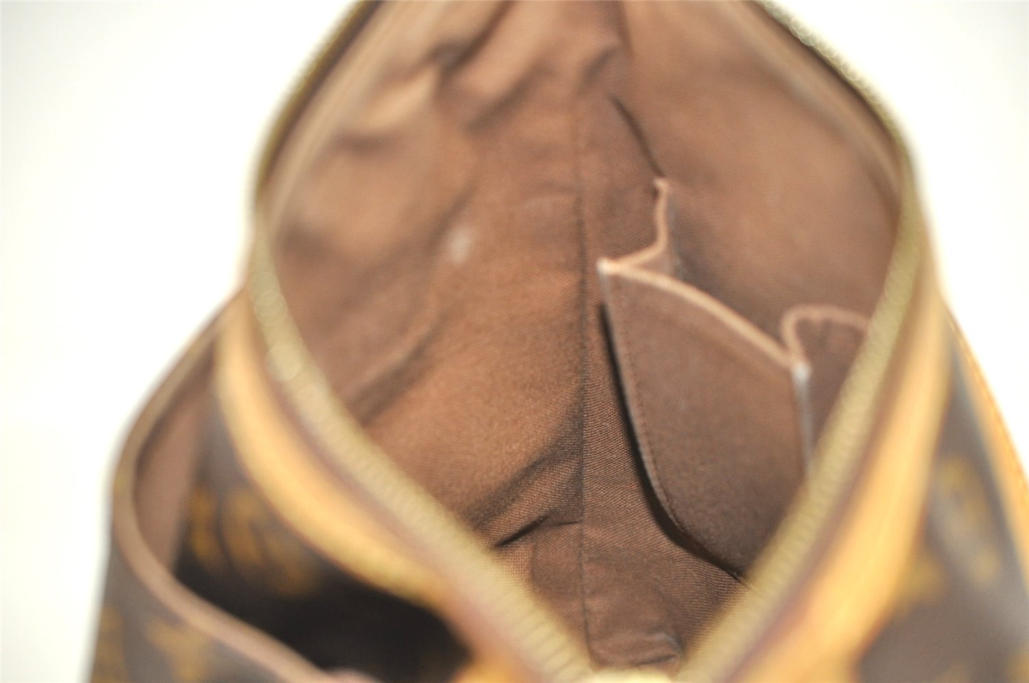 Authentic Louis Vuitton Monogram Odeon PM Shoulder Cross Bag M56390 LV 0967J