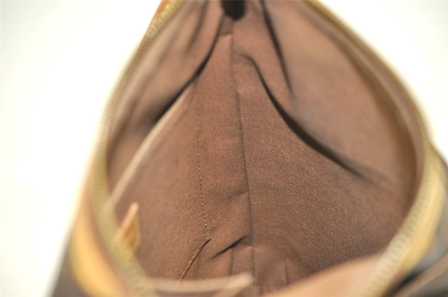 Authentic Louis Vuitton Monogram Odeon PM Shoulder Cross Bag M56390 LV 0967J