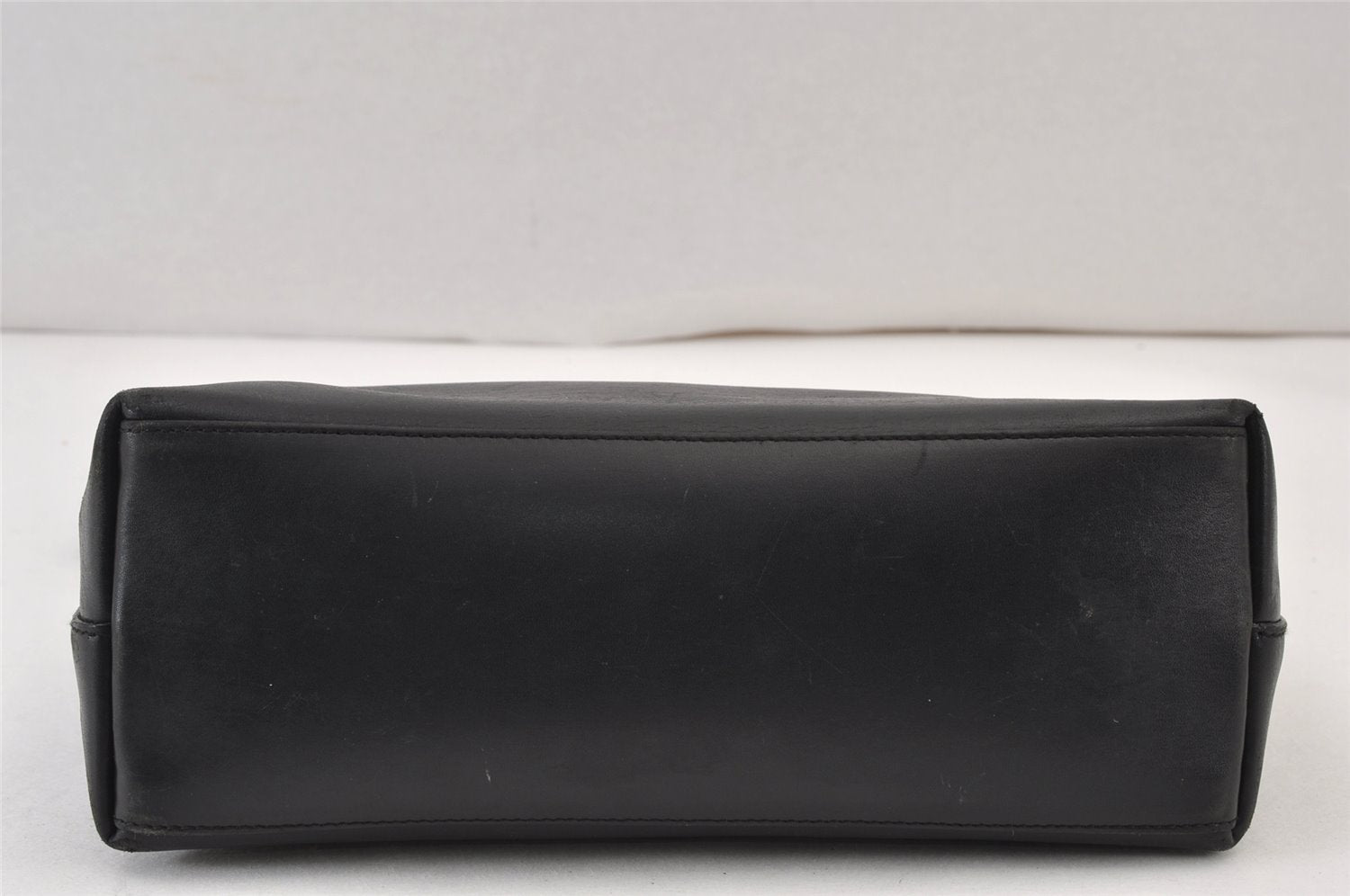 Authentic GUCCI Vintage Bamboo Shoulder Hand Bag Purse Leather Black 0971K