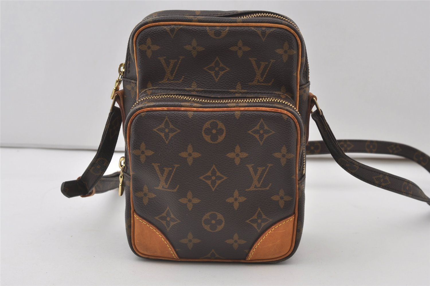 Authentic Louis Vuitton Monogram Amazone Shoulder Cross Body Bag M45236 LV 0972J
