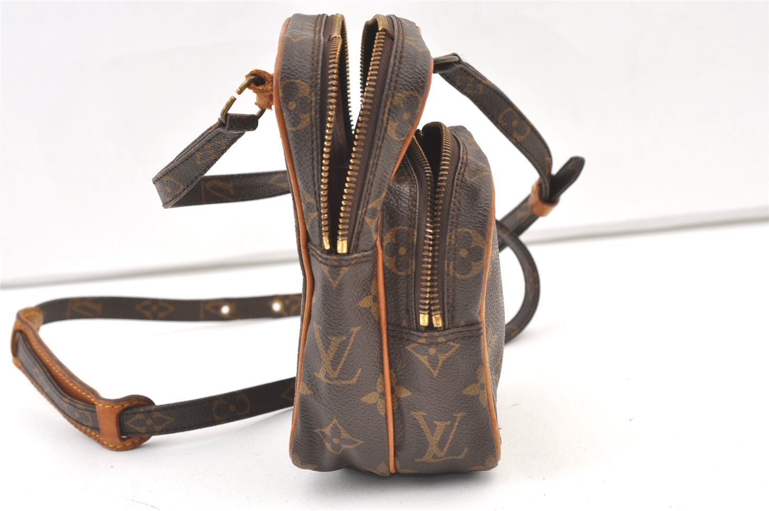 Auth Louis Vuitton Monogram Mini Amazone Shoulder Cross Bag M45238 LV Junk 0977K