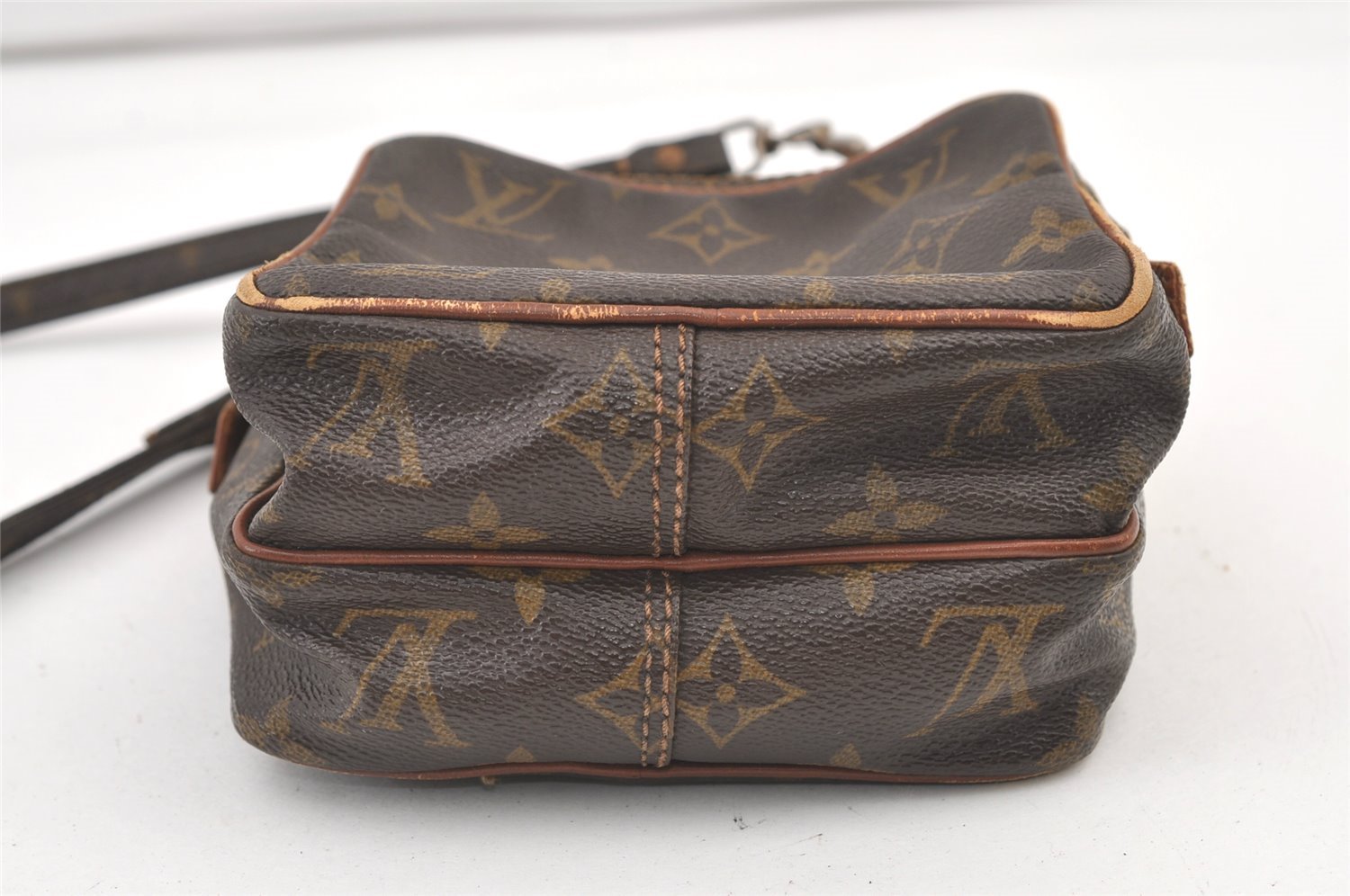 Authentic Louis Vuitton Monogram Amazone Shoulder Cross Bag Old Model Junk 0979K