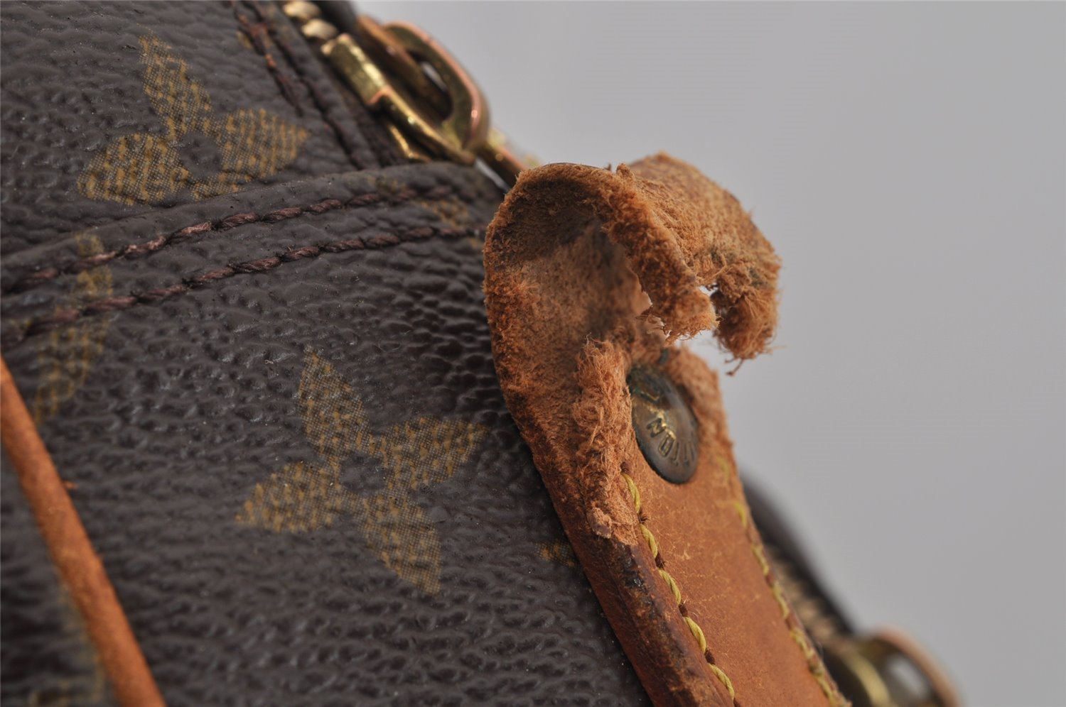 Authentic Louis Vuitton Monogram Nile Shoulder Cross Body Bag M45244 Junk 0982J