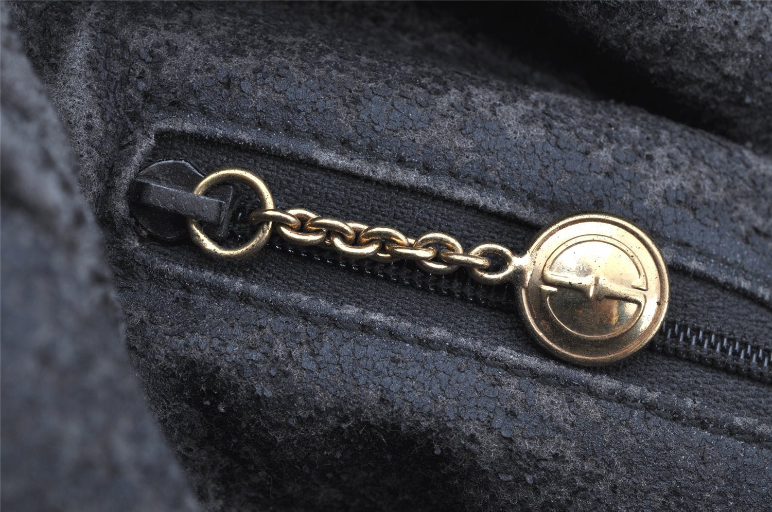 Authentic GUCCI Bamboo Vintage Shoulder Hand Bag Purse Leather Black Junk 0982K