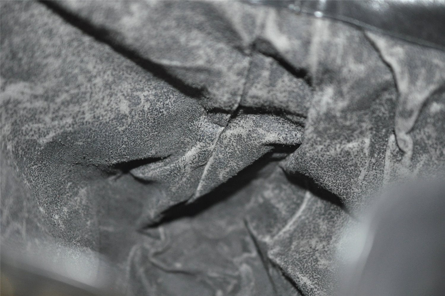 Authentic GUCCI Bamboo Vintage Shoulder Hand Bag Purse Leather Black Junk 0982K