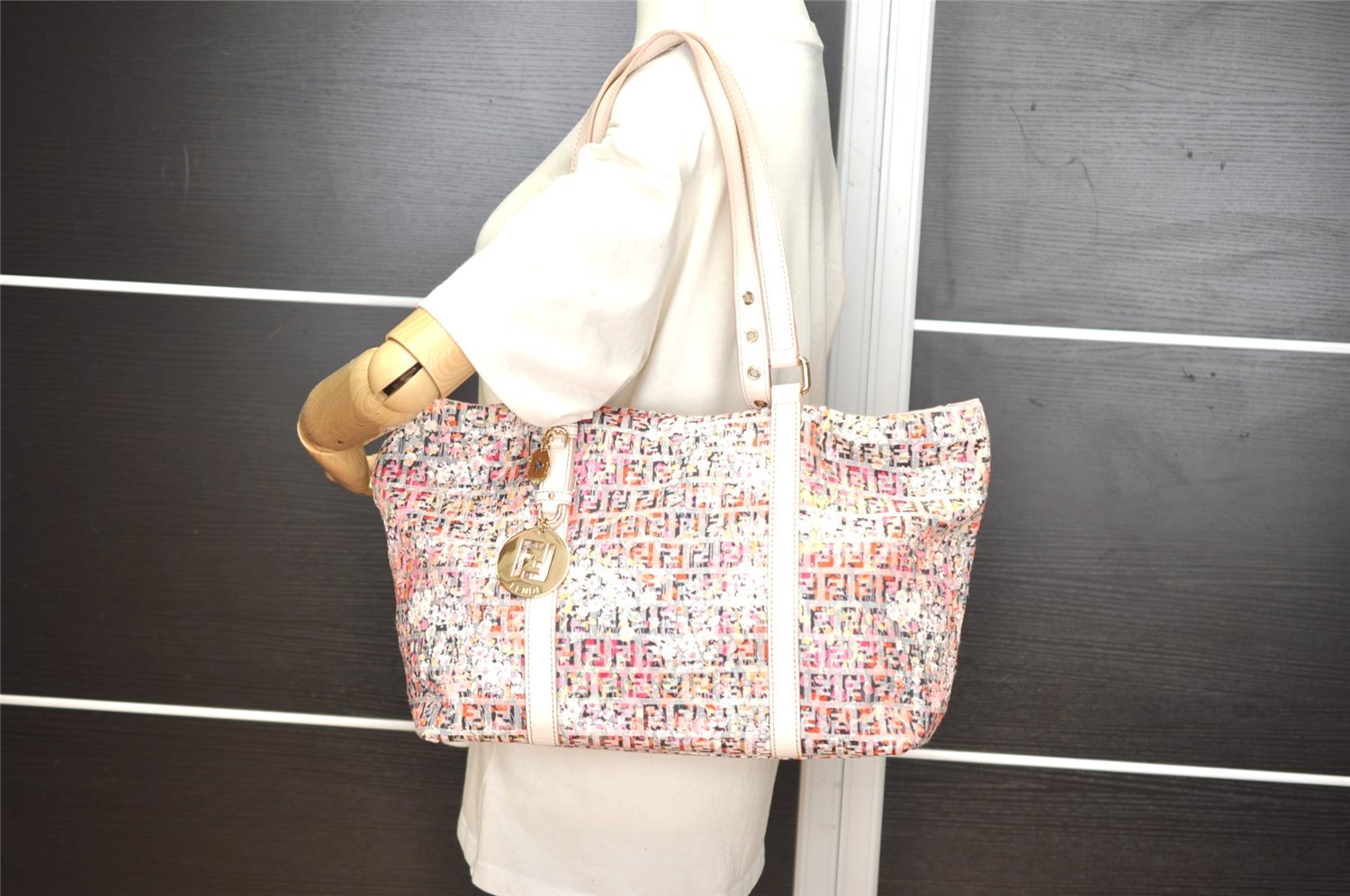 Authentic FENDI Zucchino Flower Shoulder Tote Bag Canvas Leather Pink 0987I