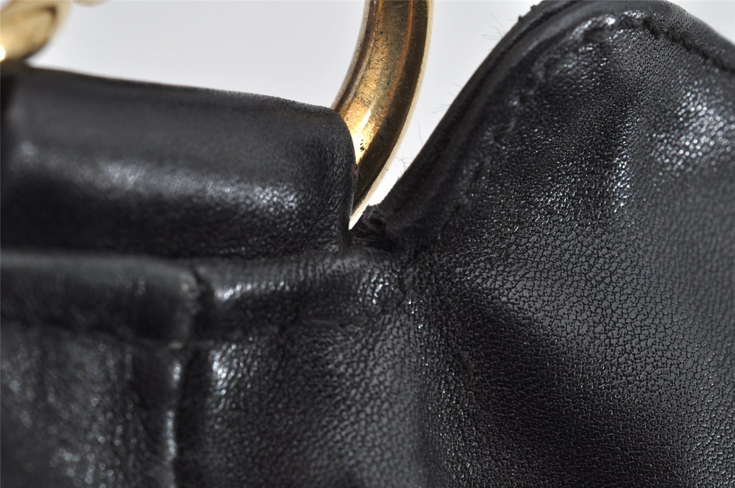 Authentic GUCCI Bamboo Vintage Shoulder Hand Bag Purse Leather Black Junk 0987K