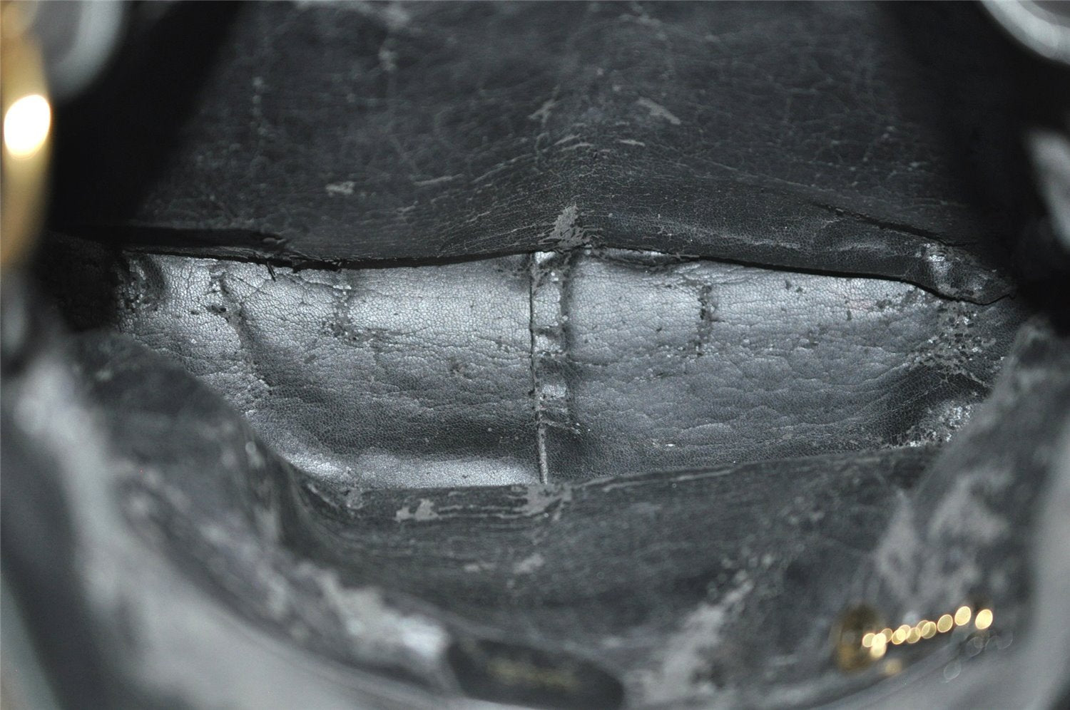 Authentic GUCCI Bamboo Vintage Shoulder Hand Bag Purse Leather Black Junk 0987K