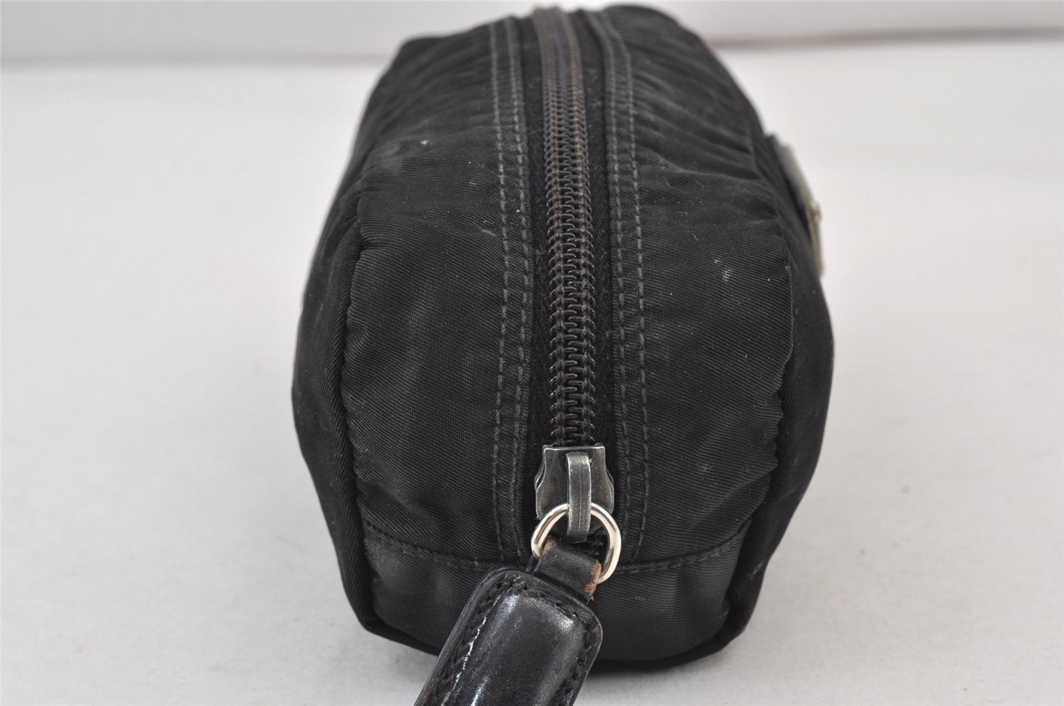 Authentic PRADA Vintage Nylon Leather Pouch Purse Black 0988K