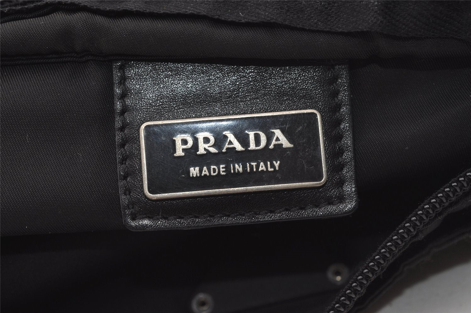 Authentic PRADA Nylon Tessuto Leather Shoulder Cross Body Bag Purse Black 0993J