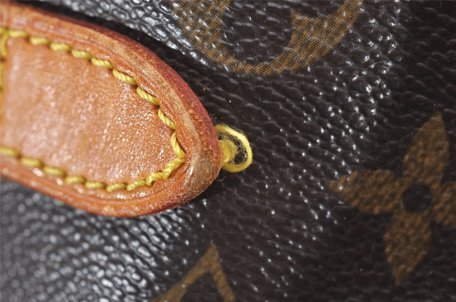 Authentic Louis Vuitton Monogram Batignolles Horizontal Tote Bag M51154 LV 0998J